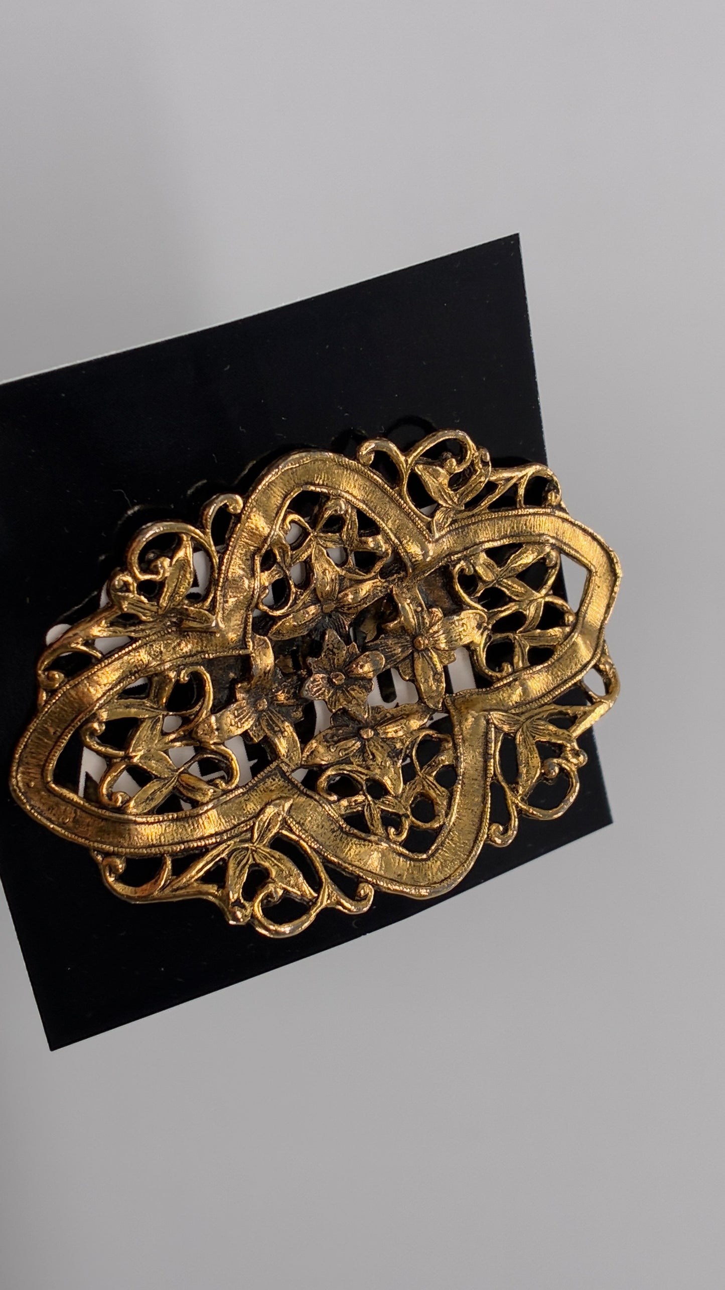 Vintage MUSI Ornate Gold French Buckle Clip with Engraved Flowers and Leaves