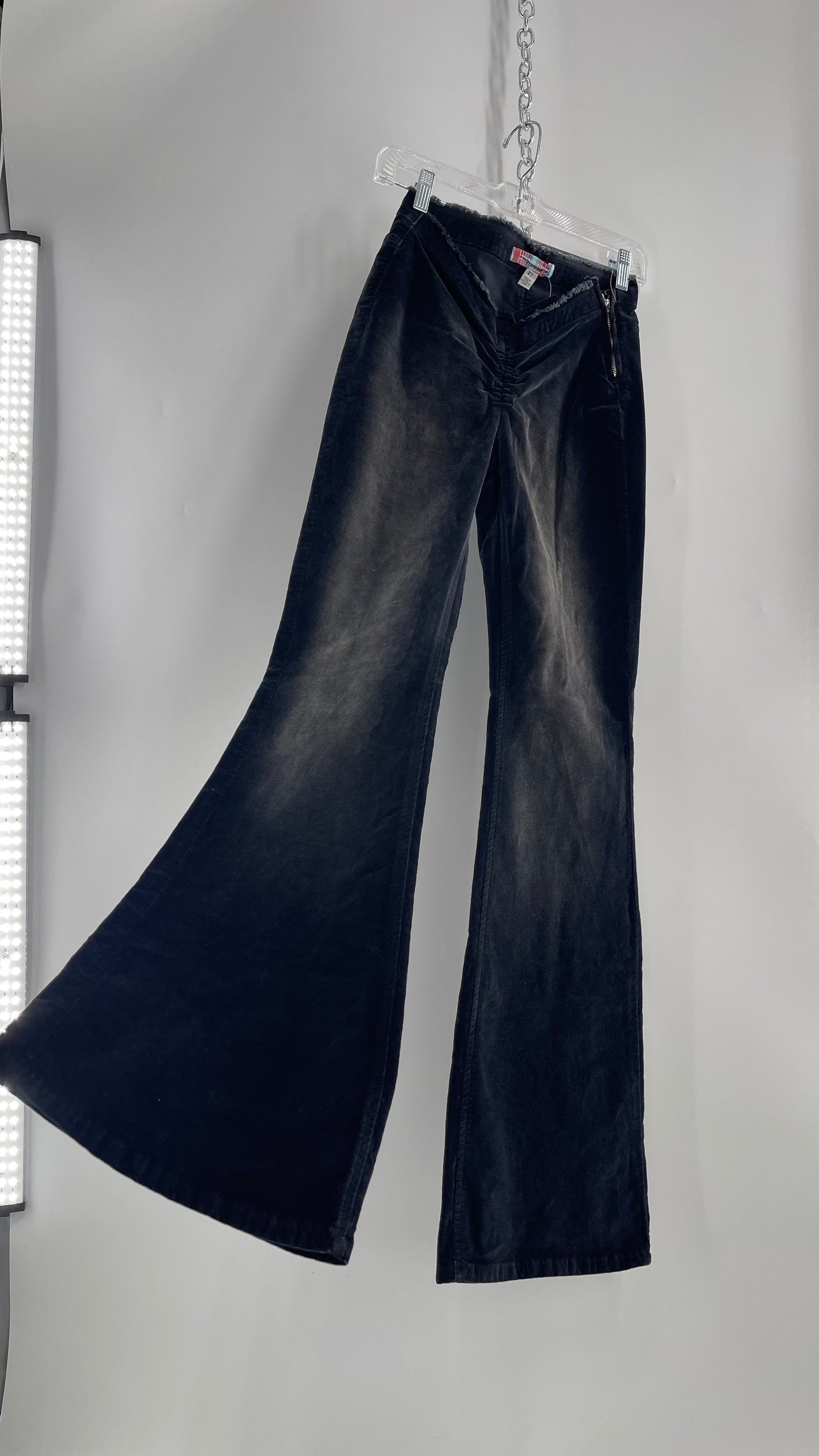 Urban Outfitters Gray Velour/Velvet Accentuated Fade Scrunch Waist Kick Flares (27)