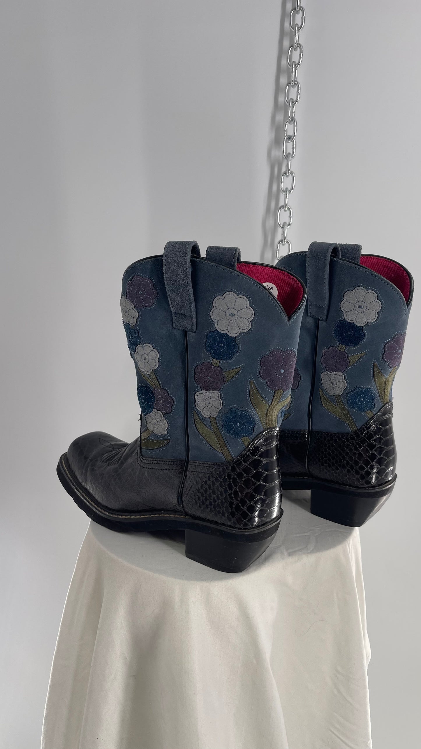 Vintage Ariat Square Toe Boots with Suede Blue Flowers (11)