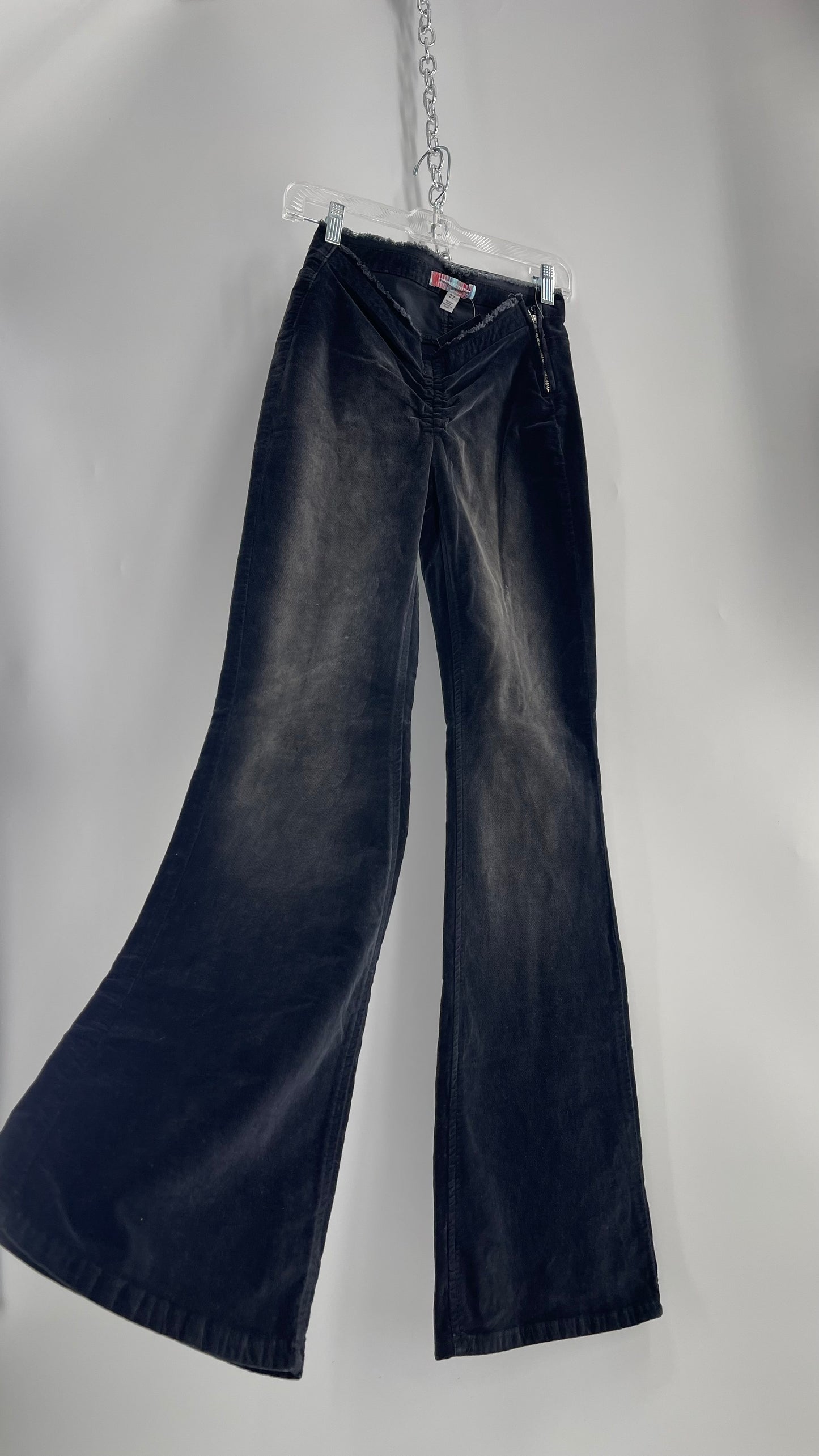 Urban Outfitters Gray Velour/Velvet Accentuated Fade Scrunch Waist Kick Flares (27)