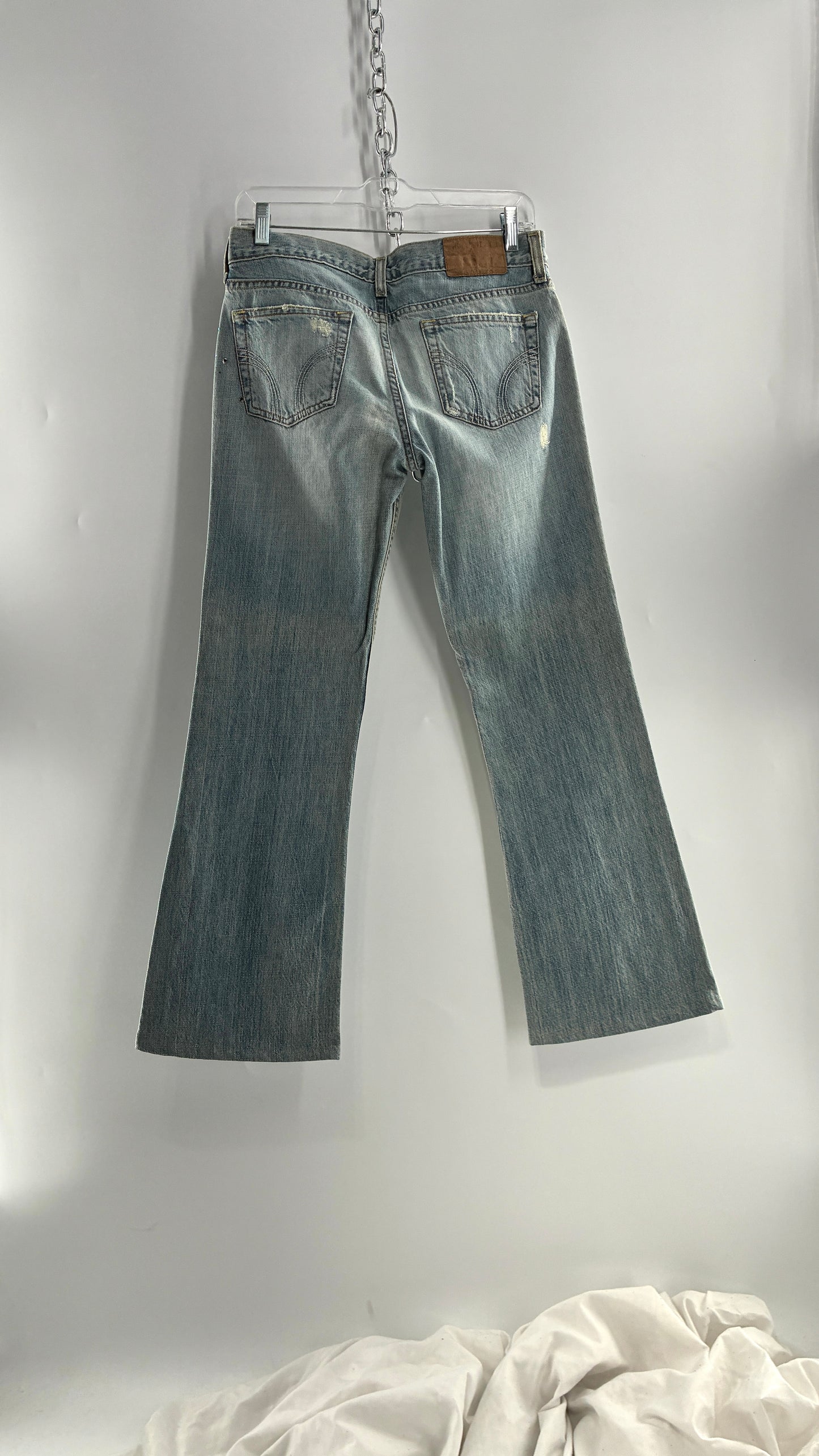 Vintage HOLLISTER Light Wash Distressed Jeans with Rhinestone Details (7)