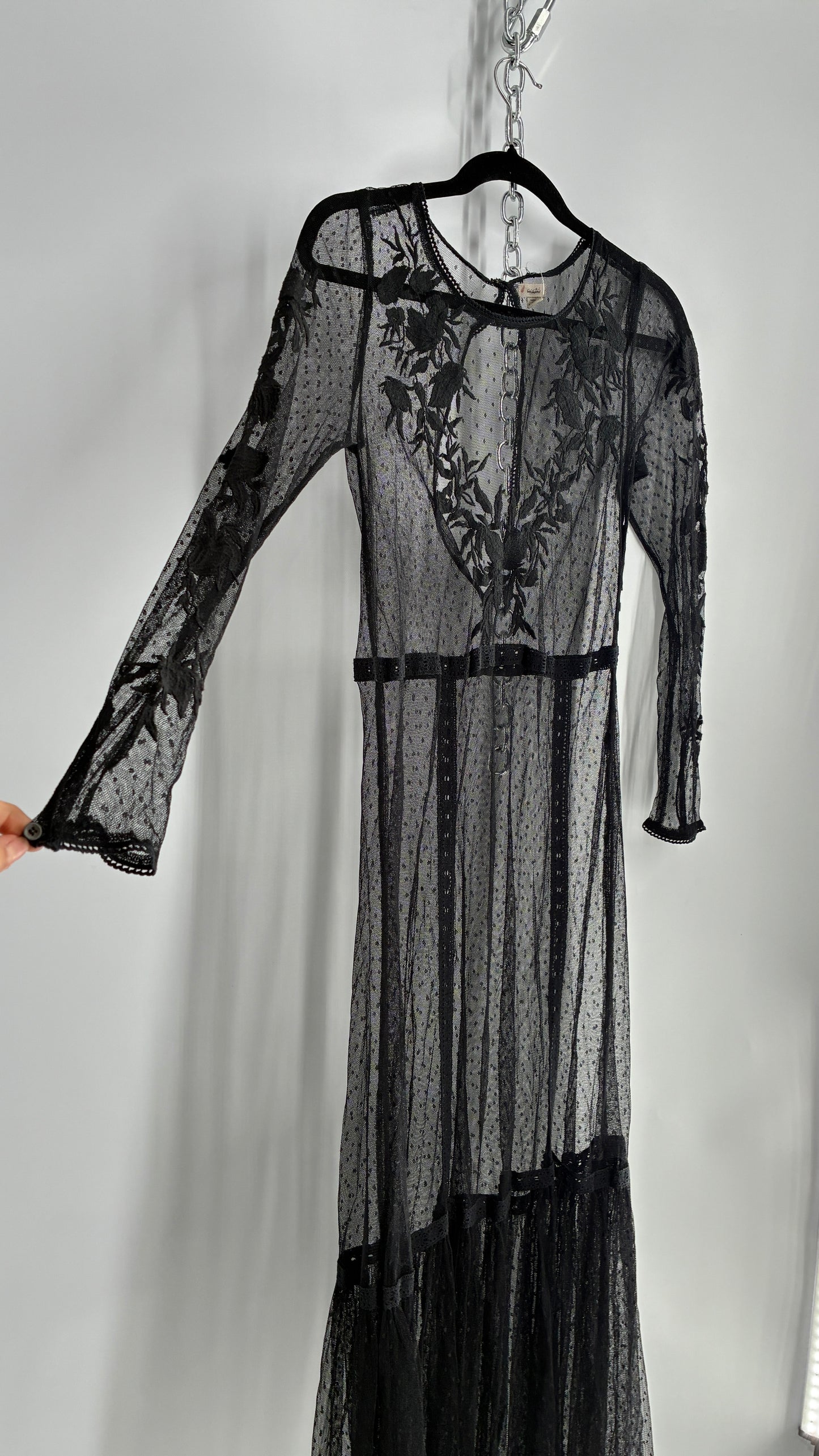 ECOTE Sheer Mesh Full Length Dress with Lace Appliqué Sleeves and Bust (Medium)