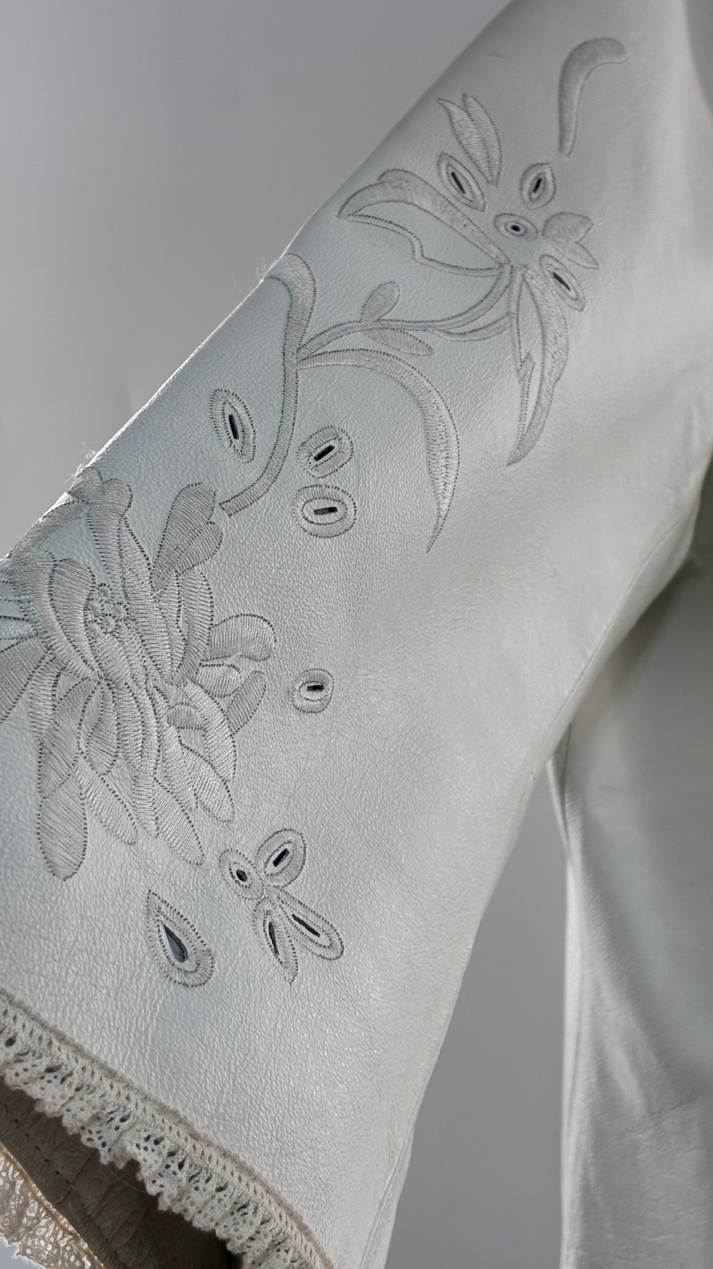 Vintage TERRY LEWIS White Leather Pleated Back, Embroidered Jacket with Lace Trim (Large)