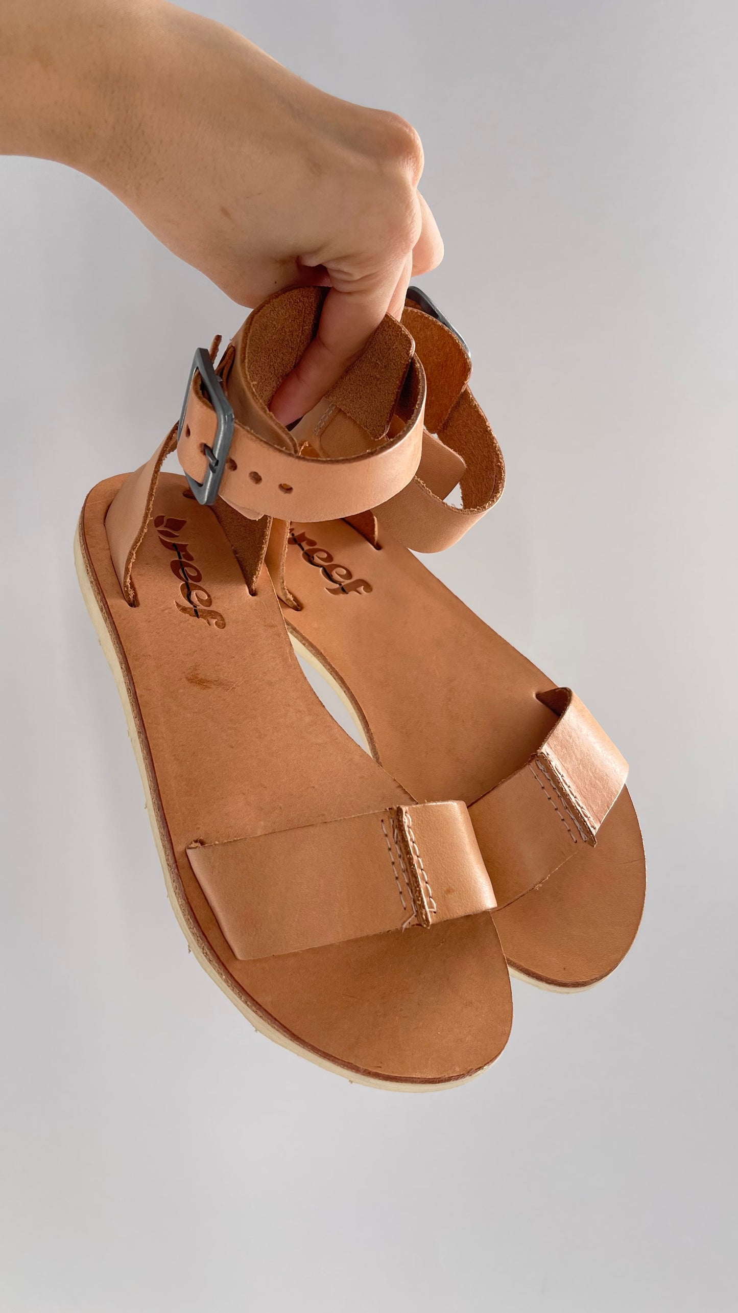 Free People Reef Light Nude / Tan Leather Sandals with Thick Ankle Strapped Buckle (6)