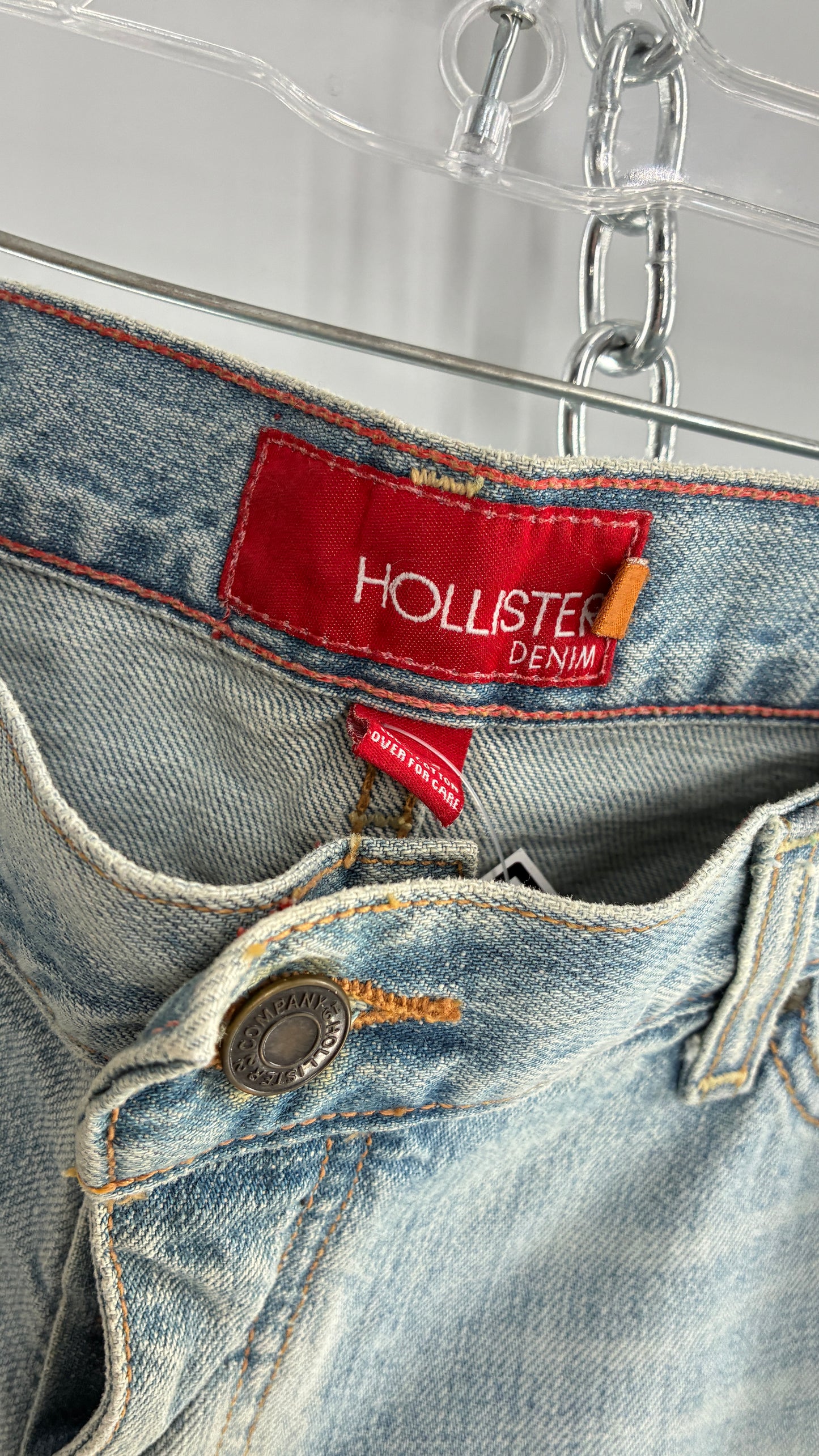 Vintage HOLLISTER Light Wash Distressed Jeans with Rhinestone Details (7)