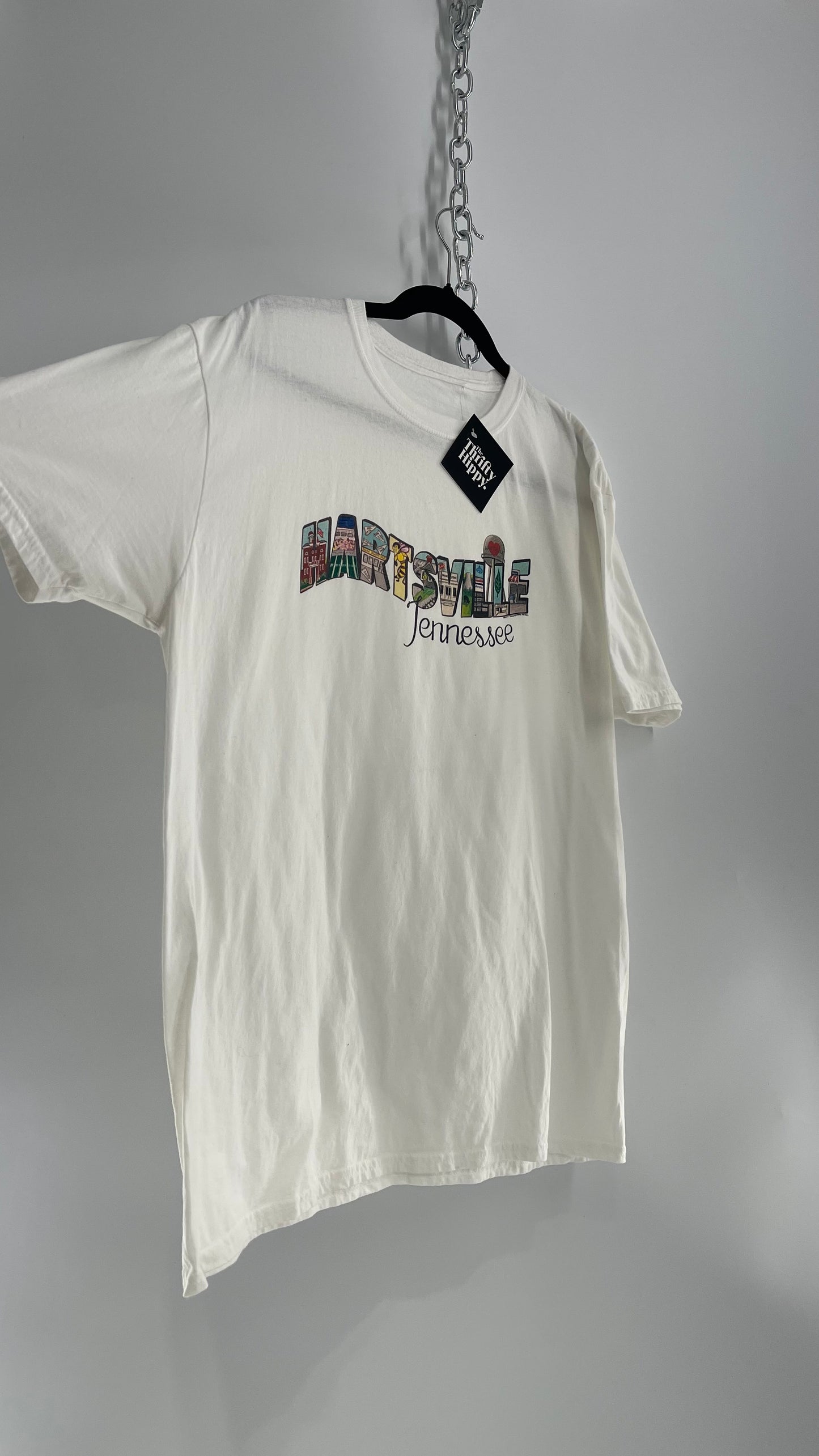 Vintage Hartsville Tennessee Novelty T Shirt (Large)