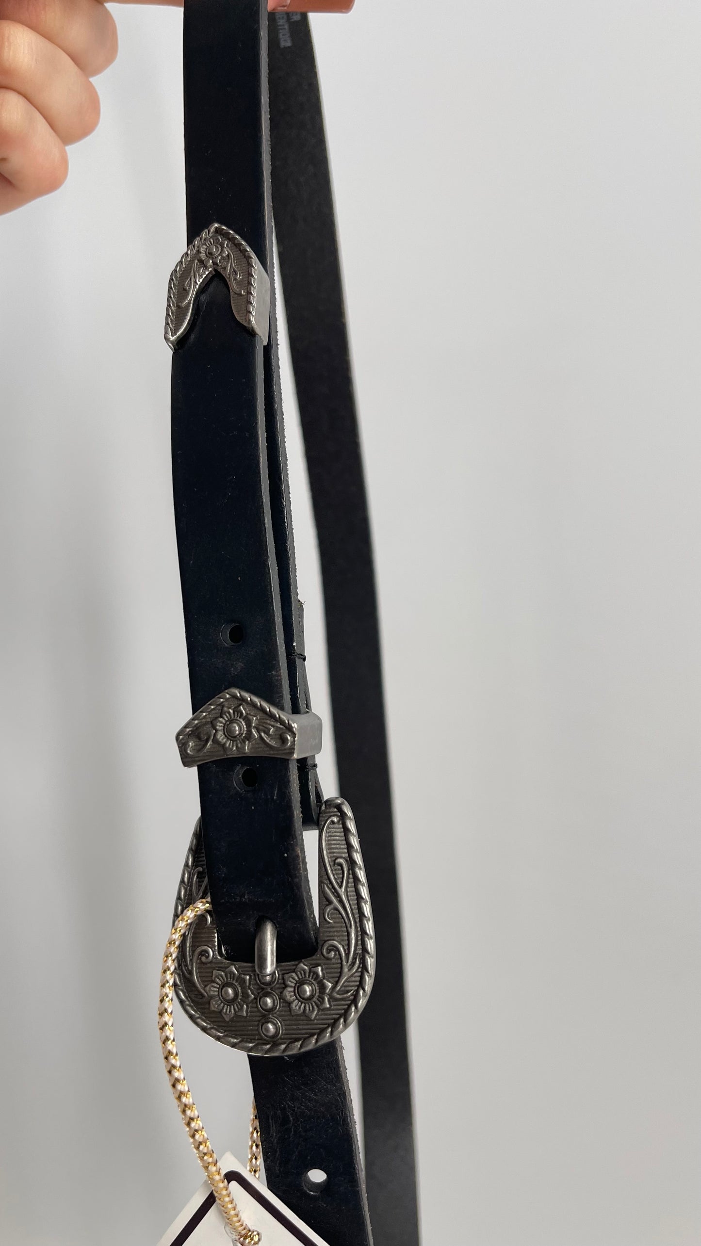 Skinny Black Leather Western Buckle Belt (XS/S)