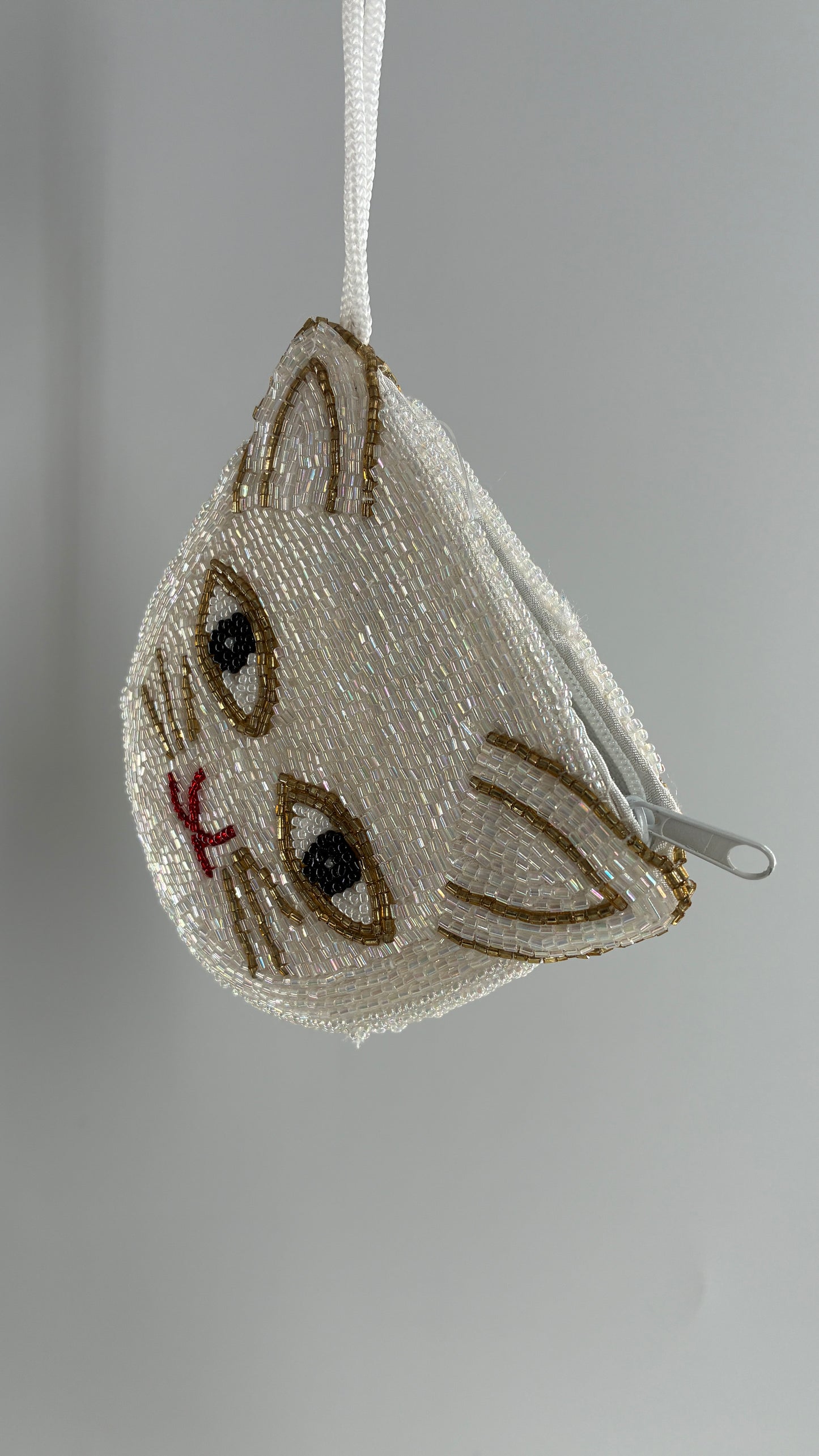Vintage Beaded White Cat Head Coin Pouch