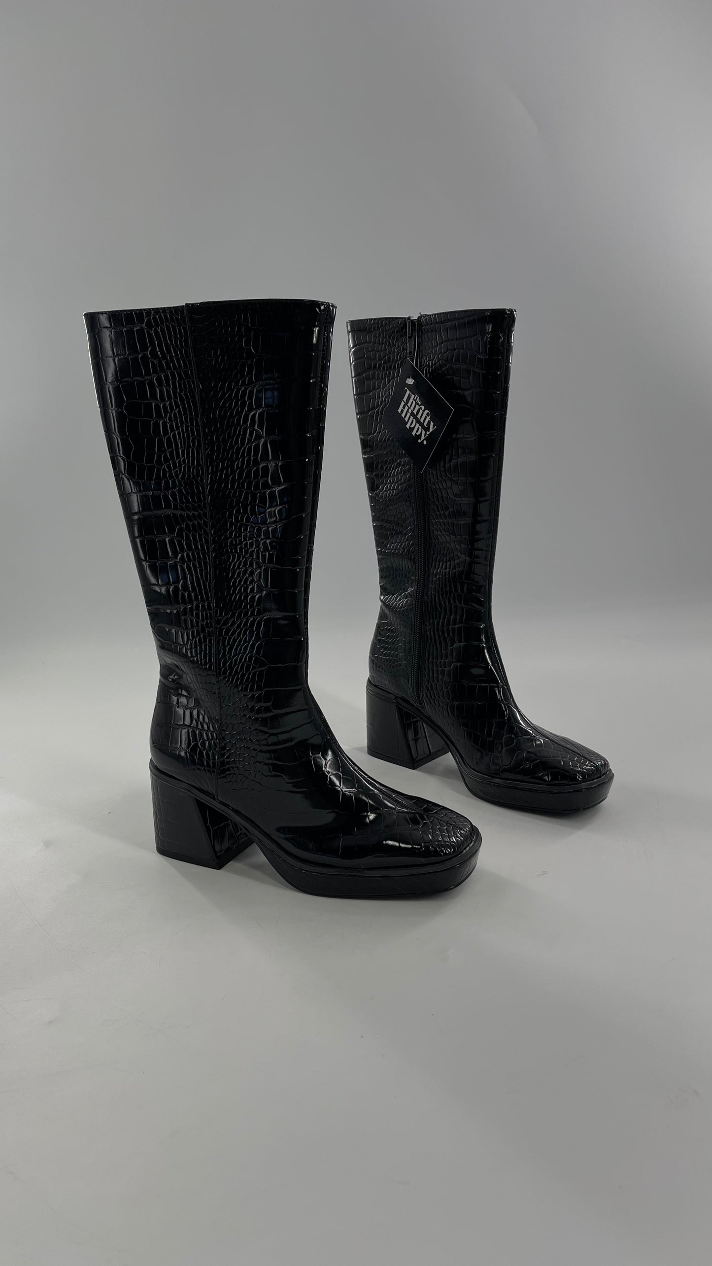 Urban Outfitters Black Crocodile Embossed Knee High Heel Boots (6)