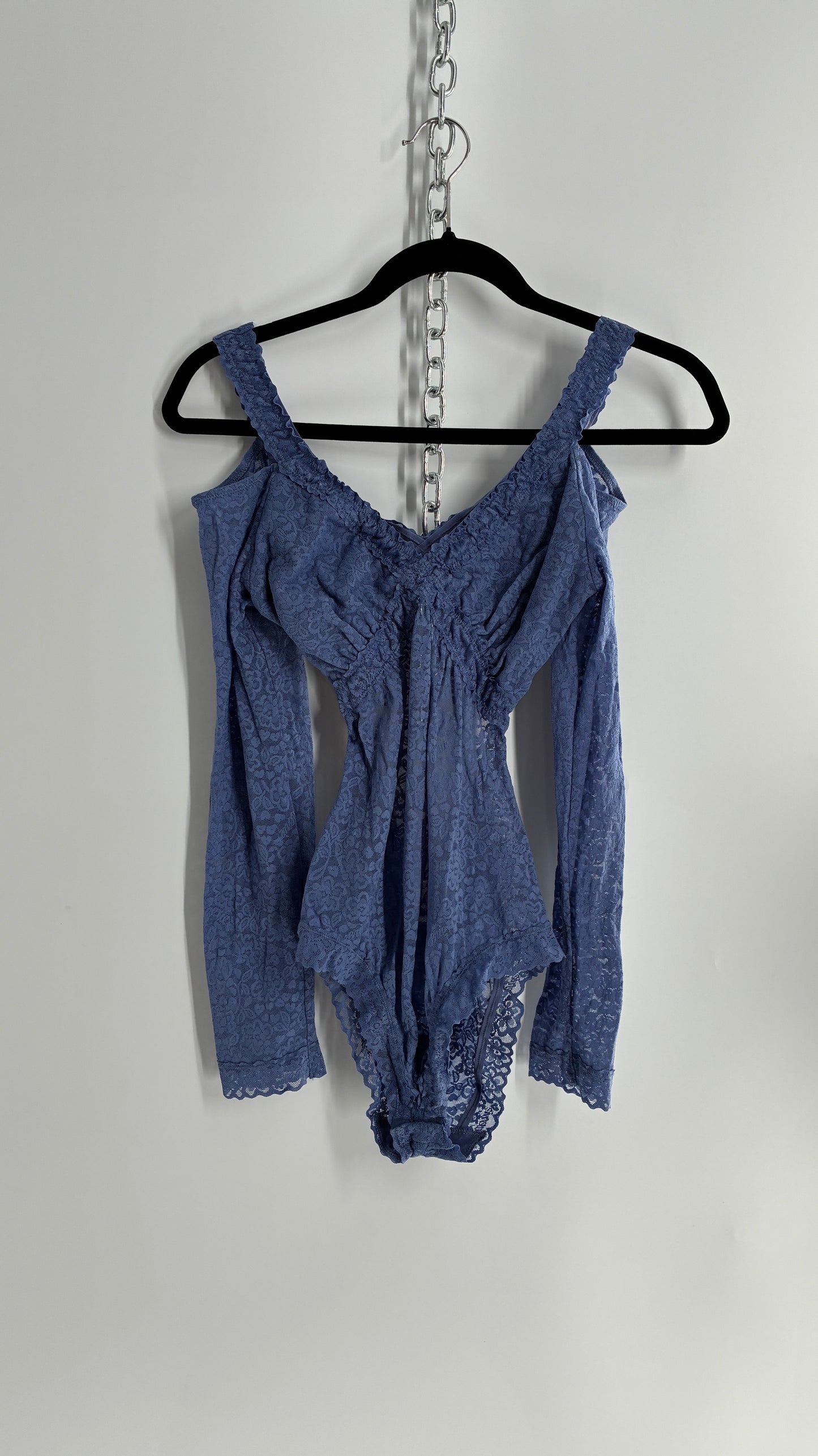 AERIE Periwinkle Blue Long Sleeve Cold Shoulder Open Back Lace Bodysuit (Large)