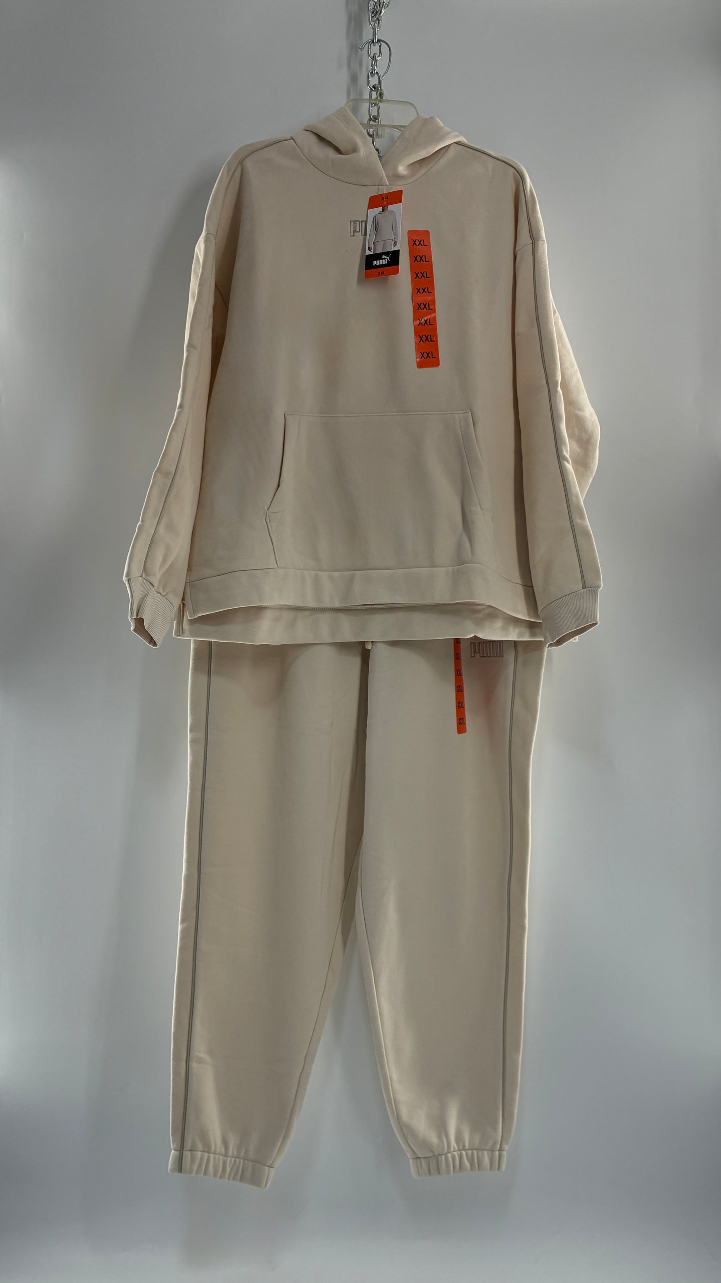 PUMA Cream Hoodie and Sweatpants Set with Tags (XXL)