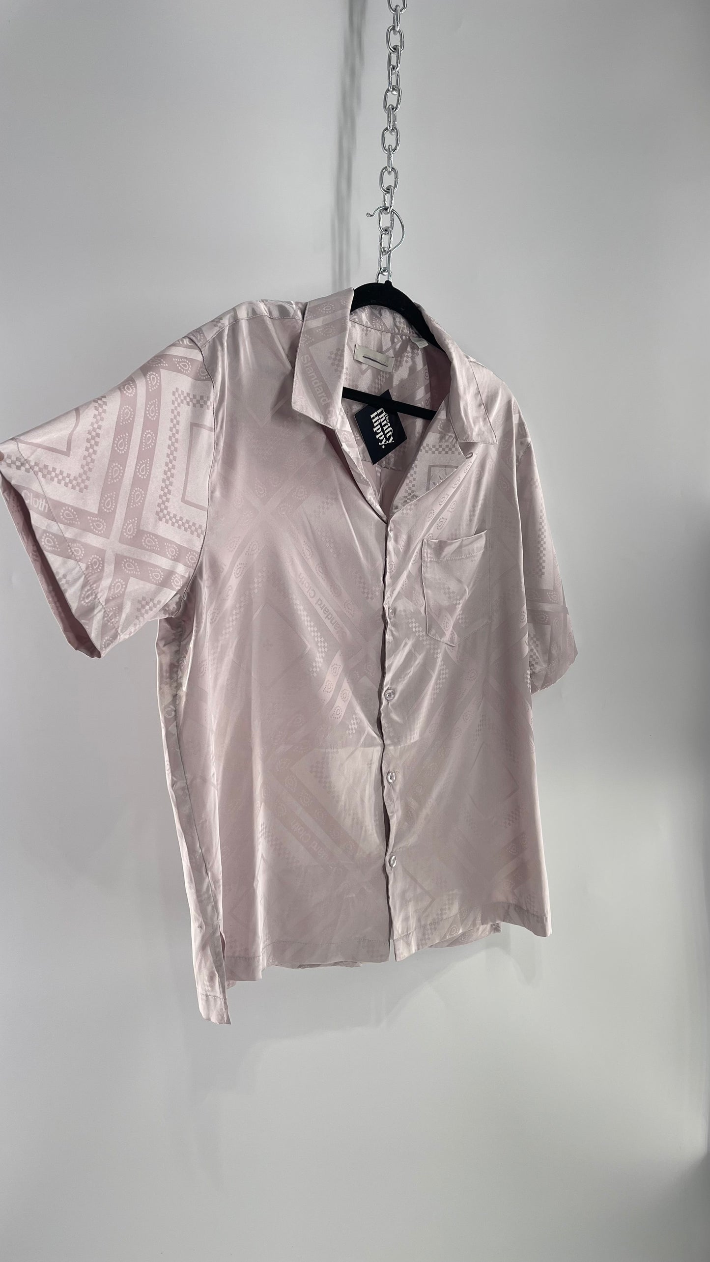 STANDARD/CLOTH Men’s Silver/Lilac Silky Shiny Button Up Short Sleeve (Large)