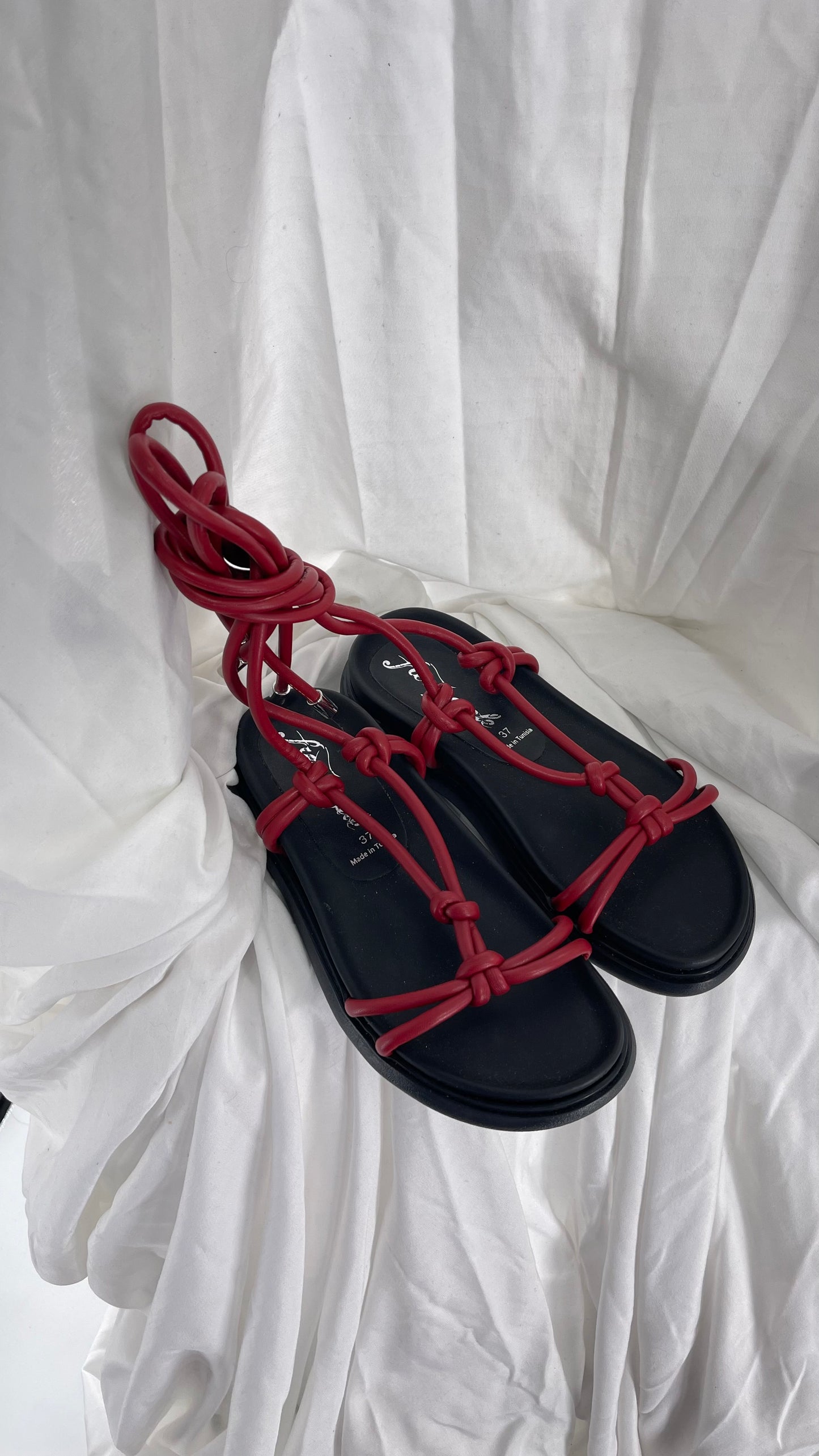 Free People Red Leather Tie Up Sandal (37/6)