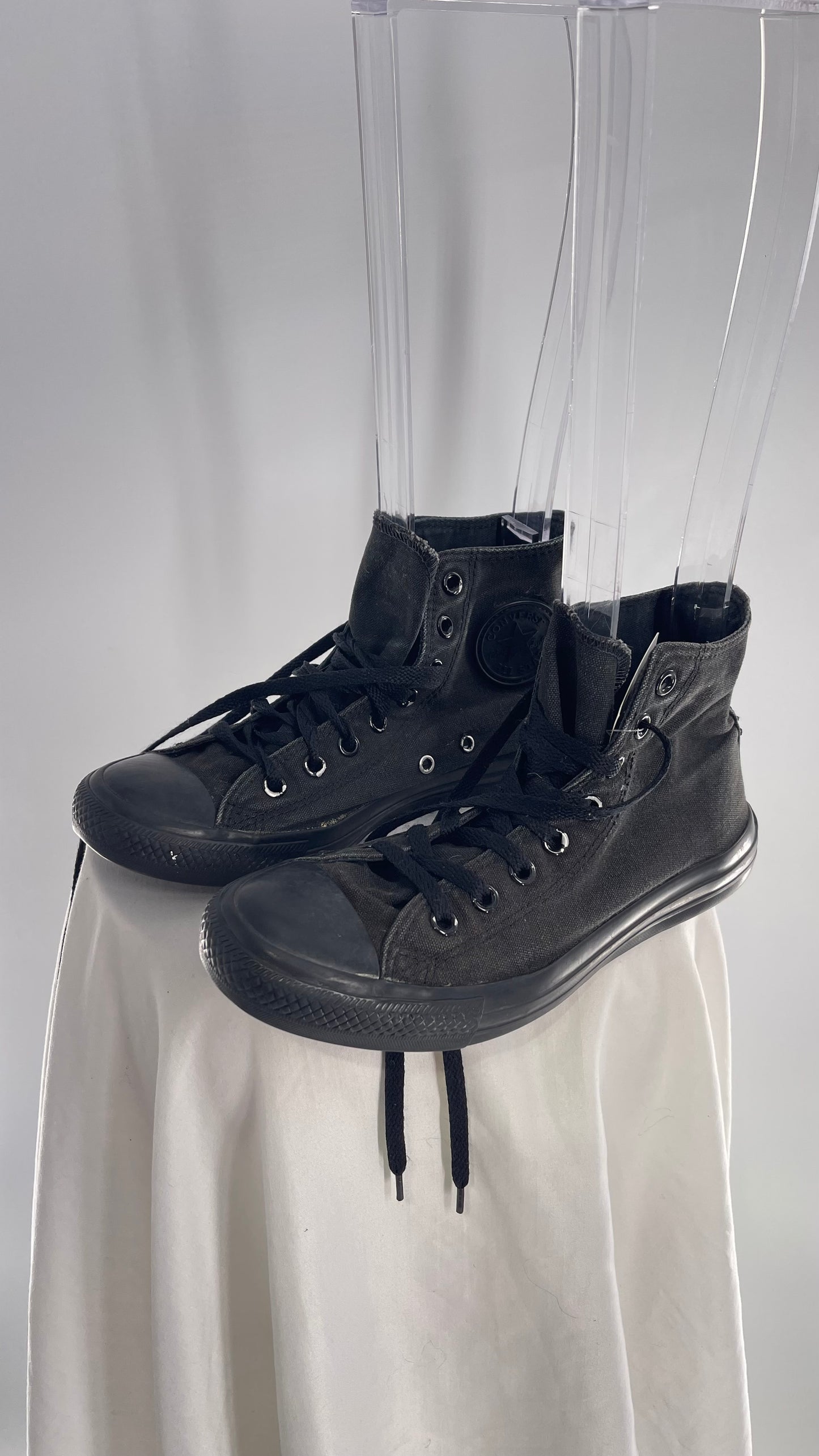 All Black Monochromatic Distressed Rugged Vintage Converse (Men’s 7 Women’s 9)