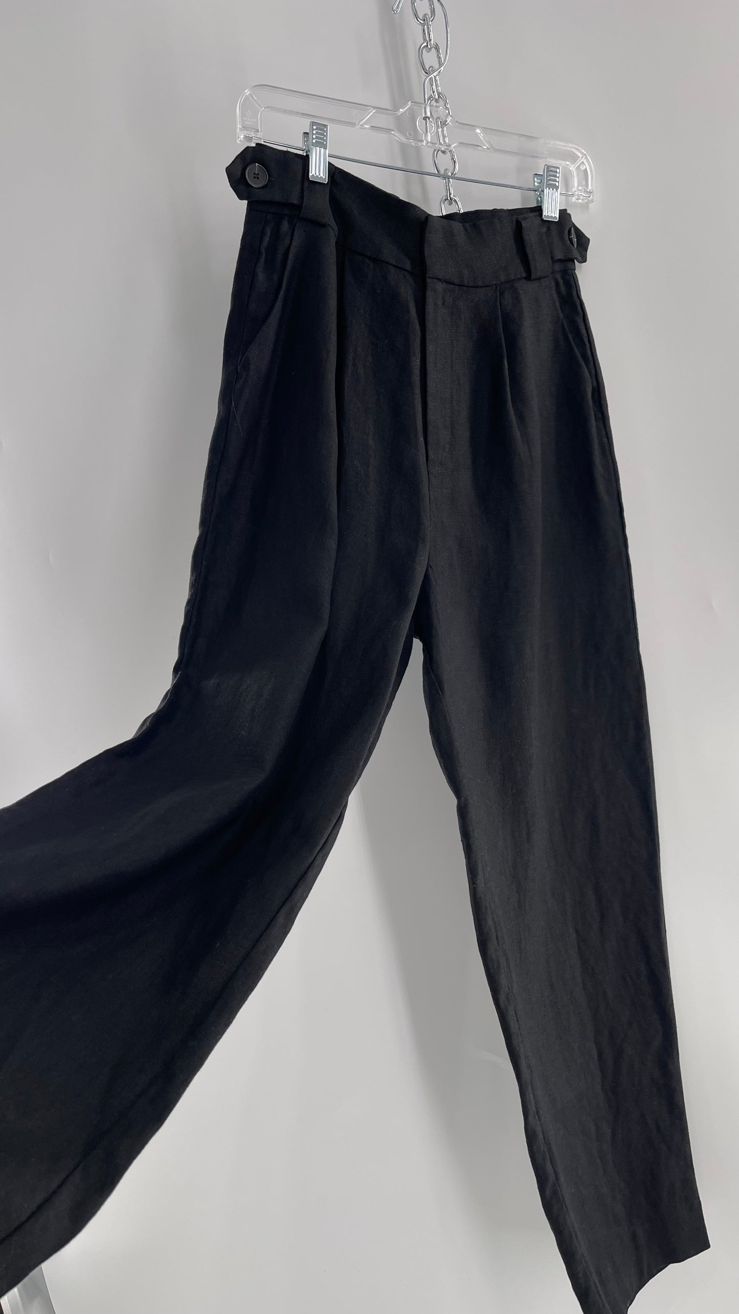 Thrills Black Thick Linen Trouser with Side Buttons and Pleating (4)