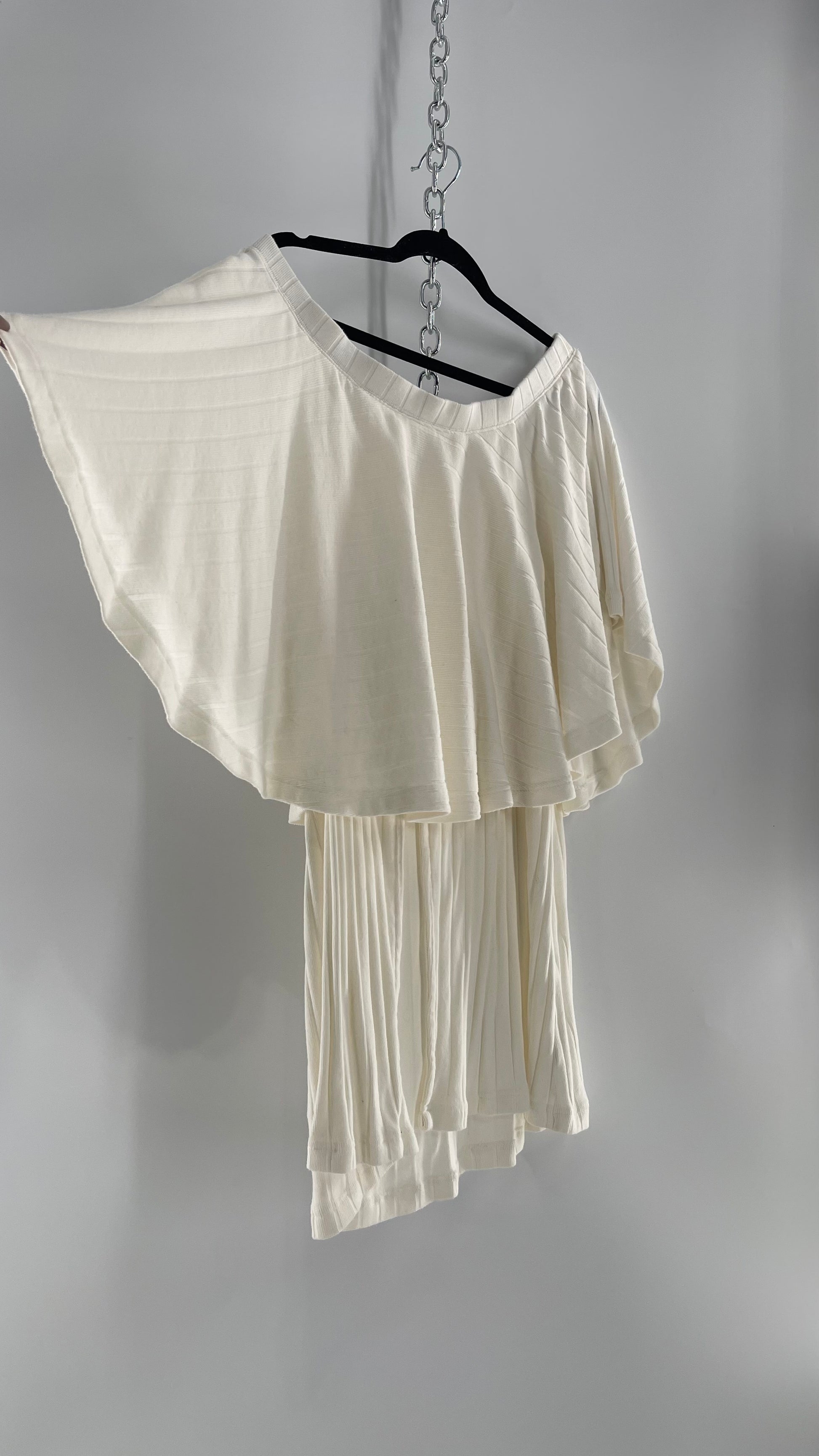 Free People Ribbed Knit Off the Shoulder Dress with Slit Coverup (L) Free People Ribbed Knit Off the Shoulder Dress with Slit Coverup (L)