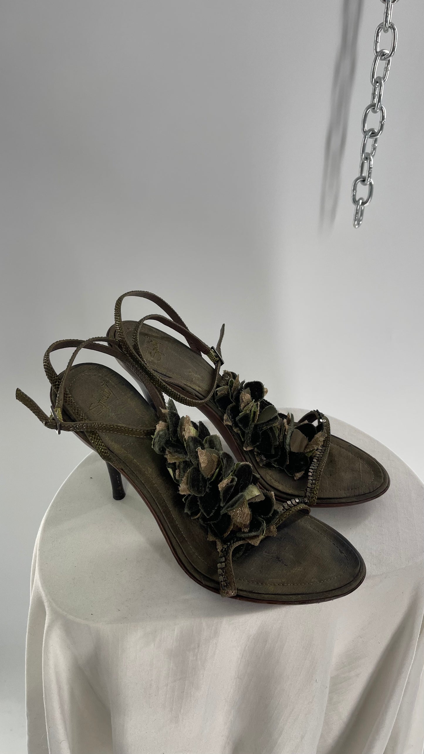 Vintage 1990s Italian Studio Designer Heel Forest Nymph, Mixed Texture Rosette Detailing with Leather Straps and Sole (8.5)