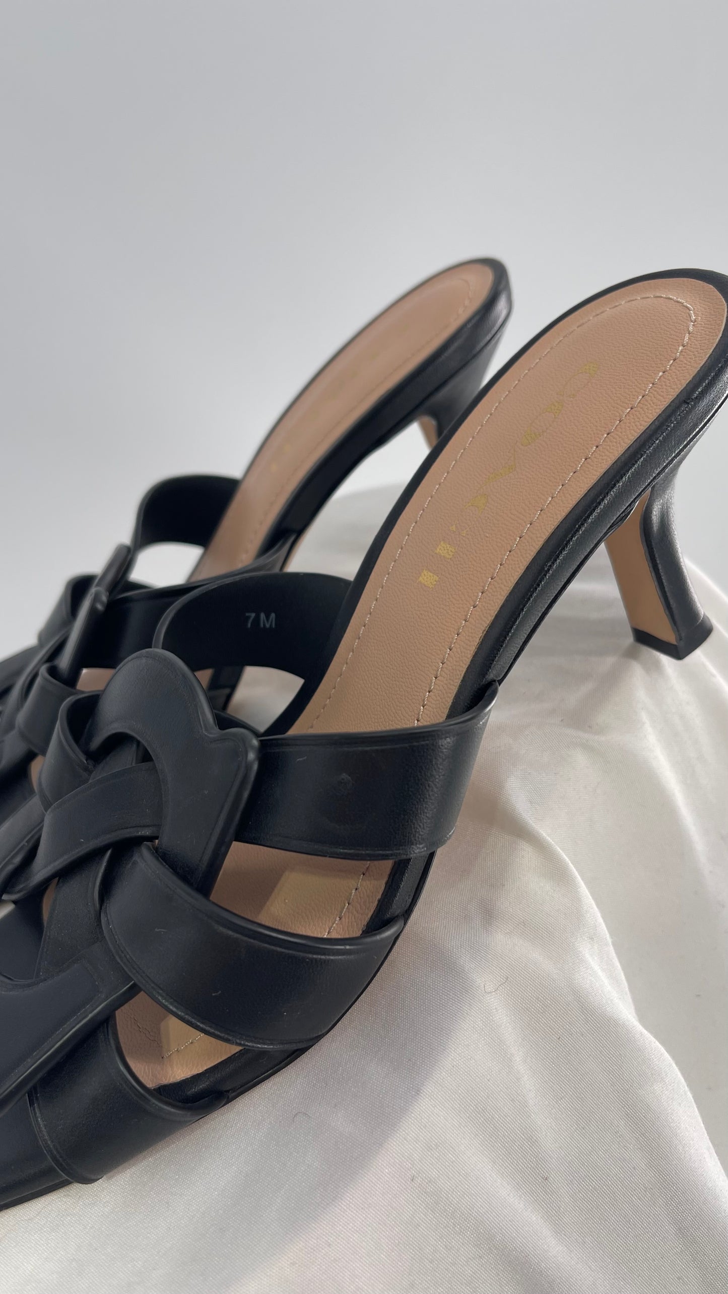 Coach Black Leather Kellie Kitten Heel (7)