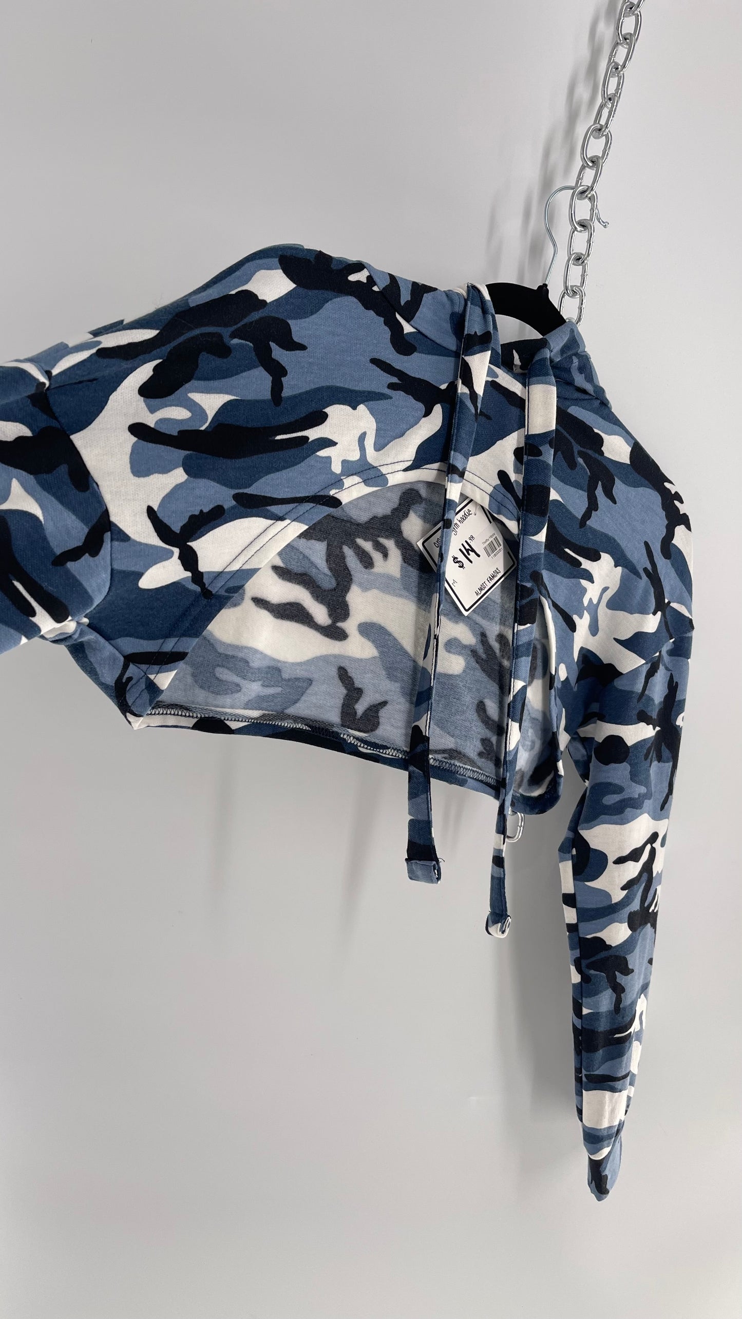 Cropped Blue Camo Printed Hoodie (Medium)