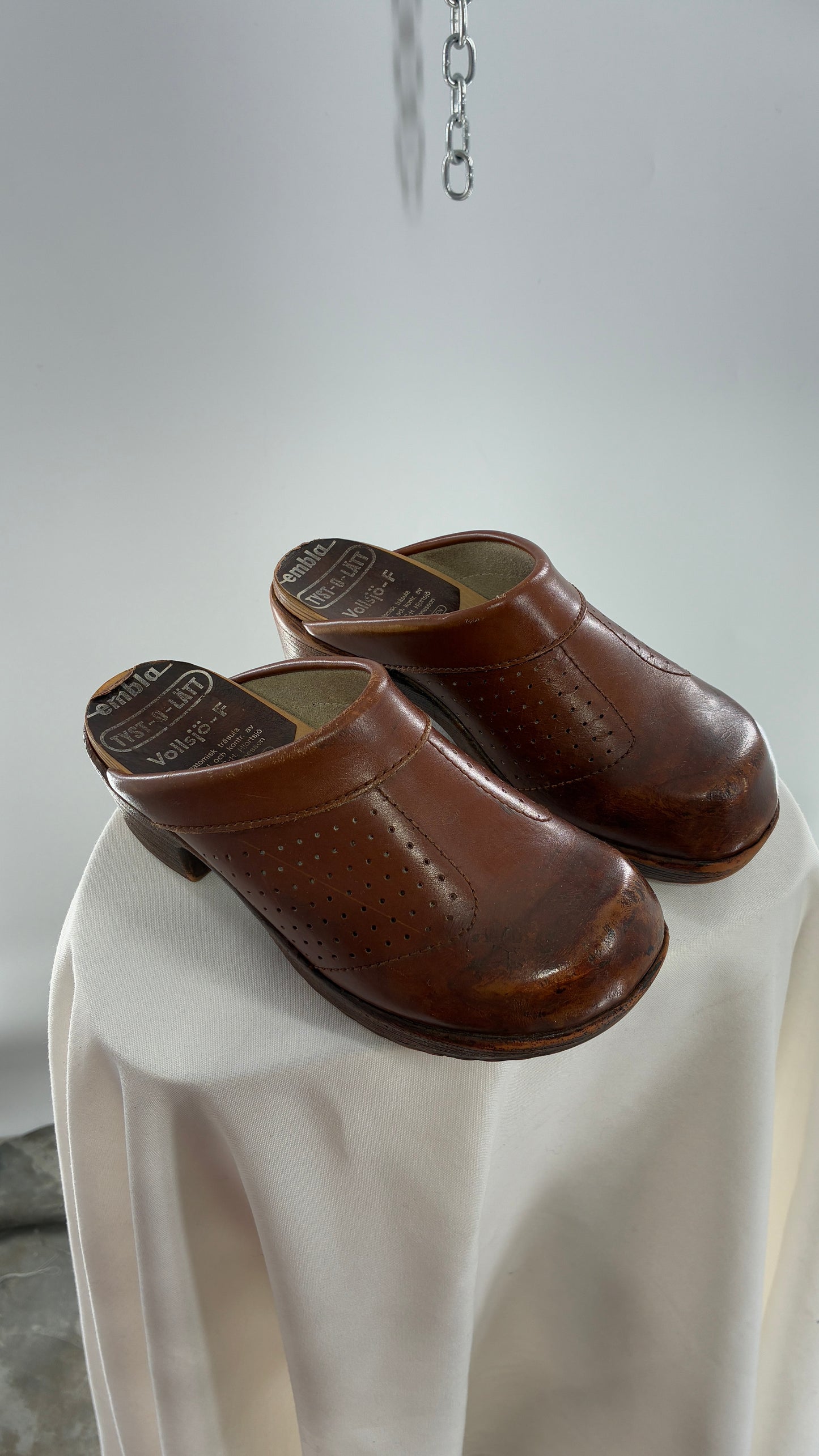 Vintage EMBLA 1970s Brown Leather, Wooden Clogs (37)