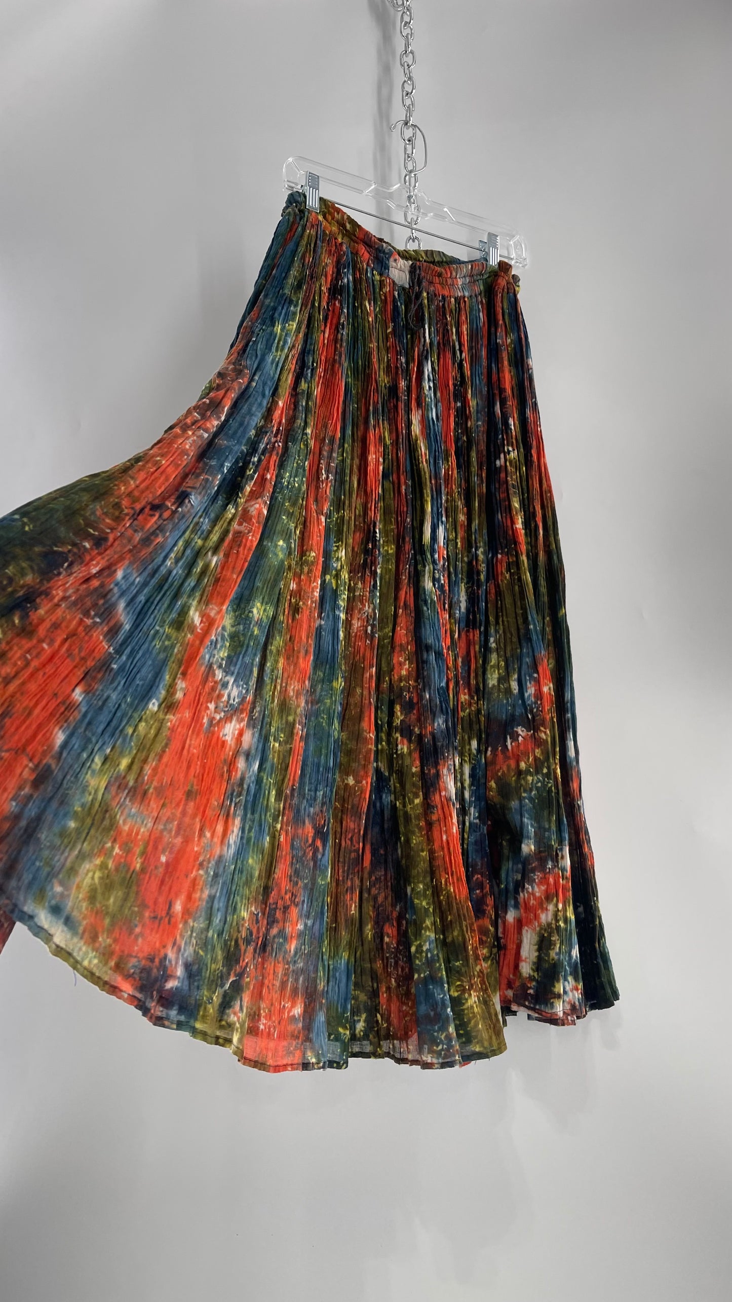 Vintage 1970s Bohemian Tie Dye Voluminous Pleated 100% Cotton Skirt (One Size)