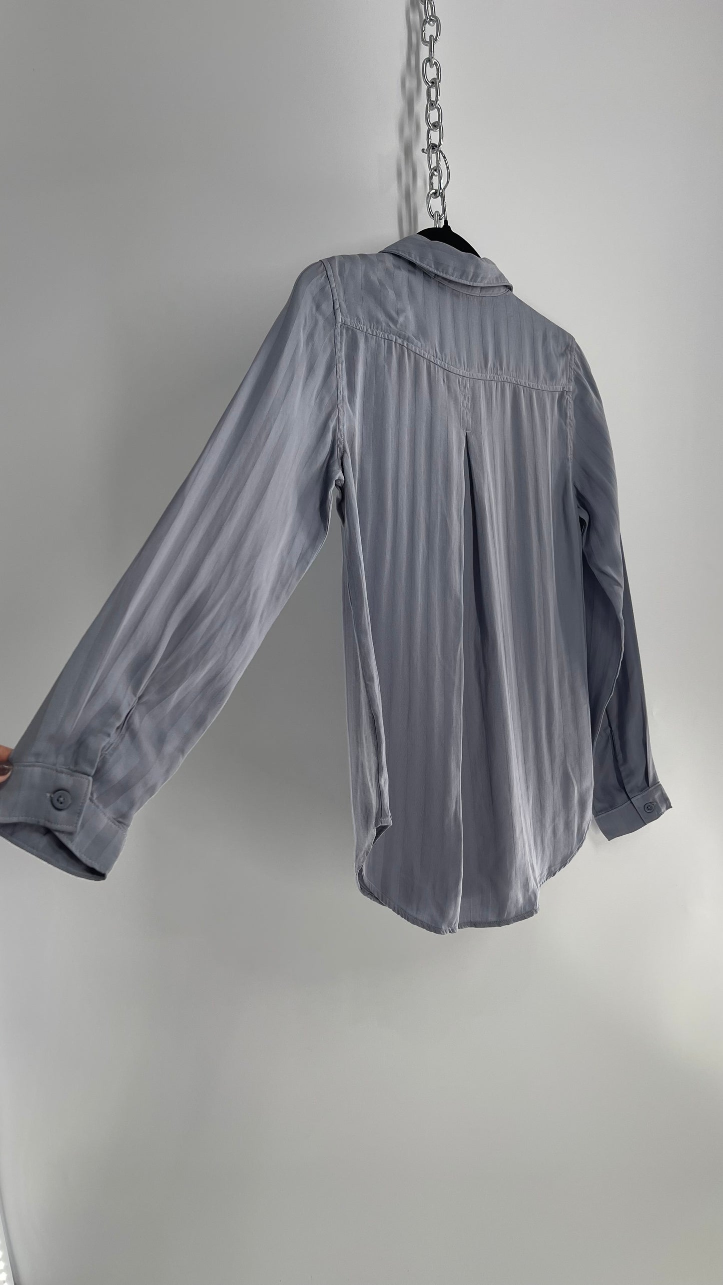 Cloth & Stone By Anthropologie Long Sleeve Gray PJ Style Blouse with Tags Attached (XS)