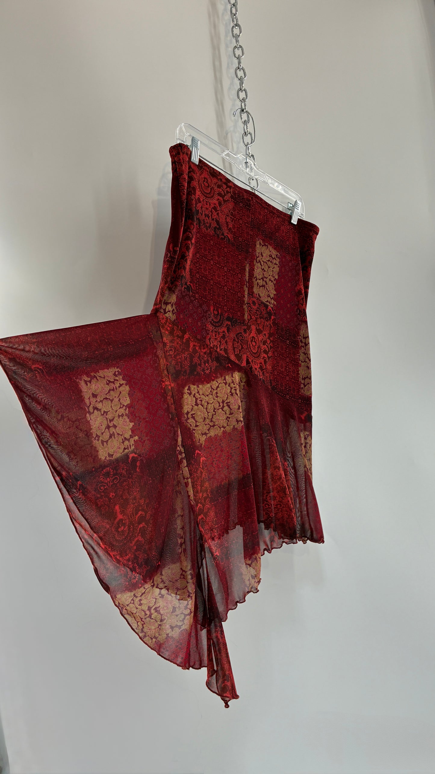 Vintage WET SEAL Maroon Graphic Handkerchief Hem Skirt (Small)