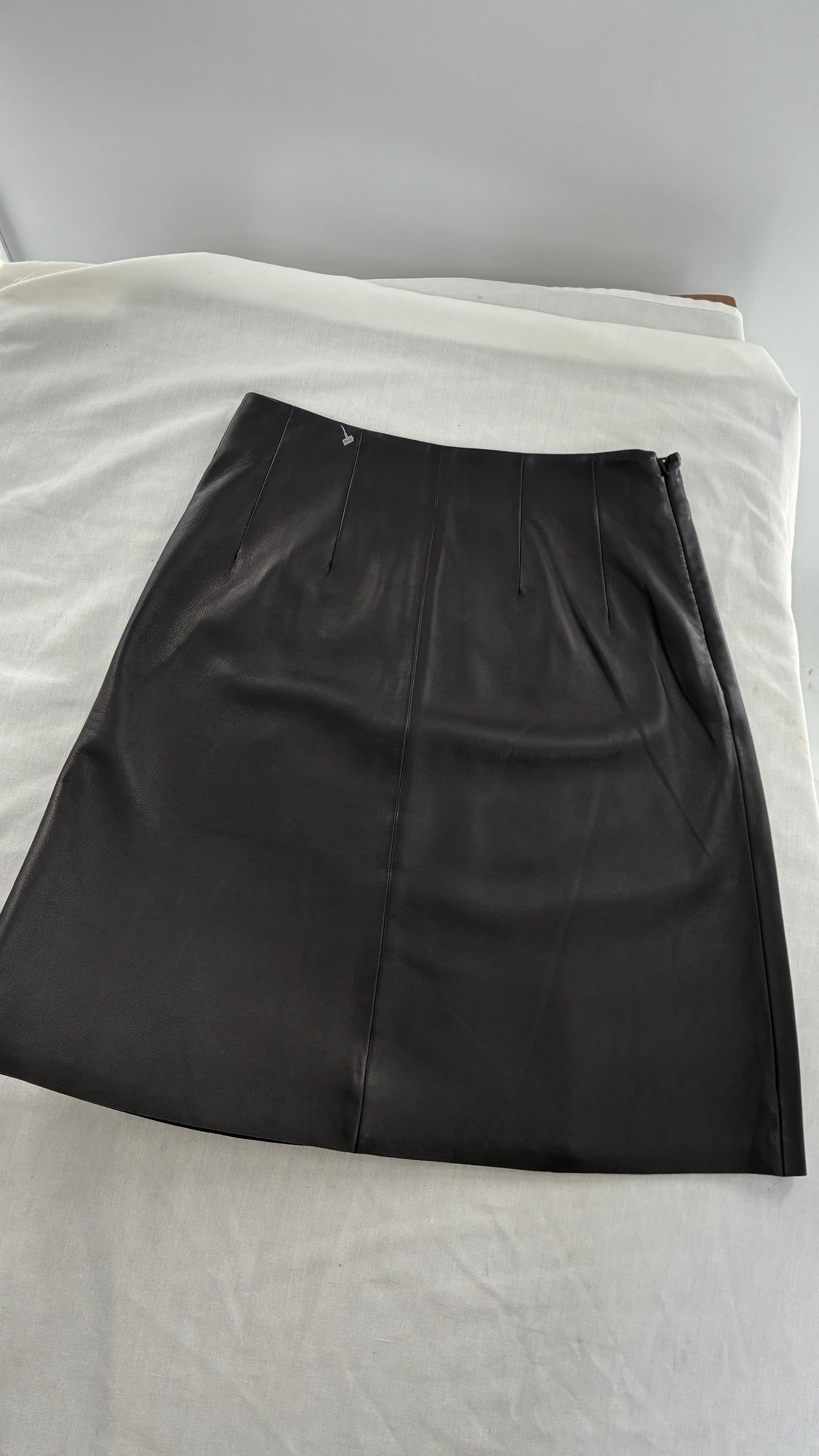IRIS & INK 100% Black Lamb Leather Skirt (10)