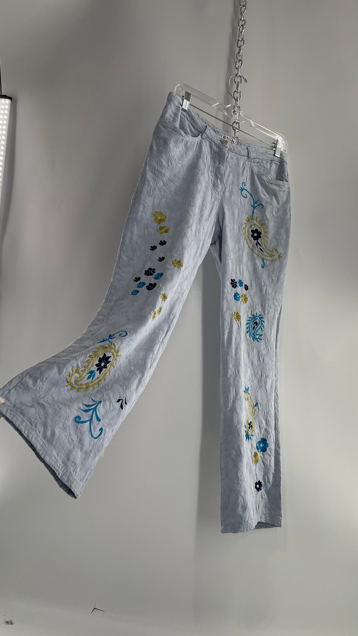 Vintage DEMOCRACY Embroidered, Textured Kickflares (8 Petite)