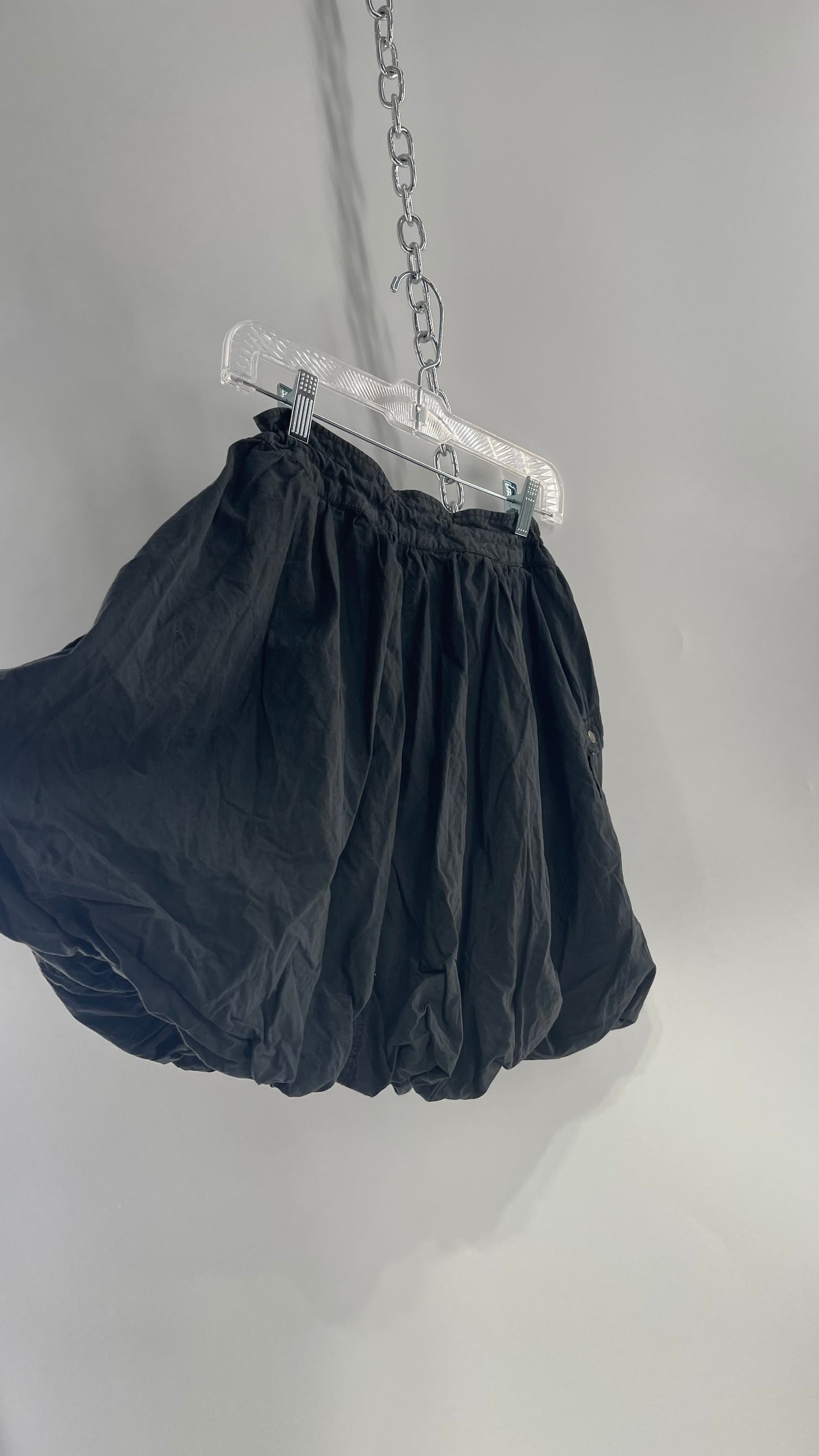 Pilcro Anthropologie Black Cargo Skirt with Drawstring Waist and Bubble Hem (4)