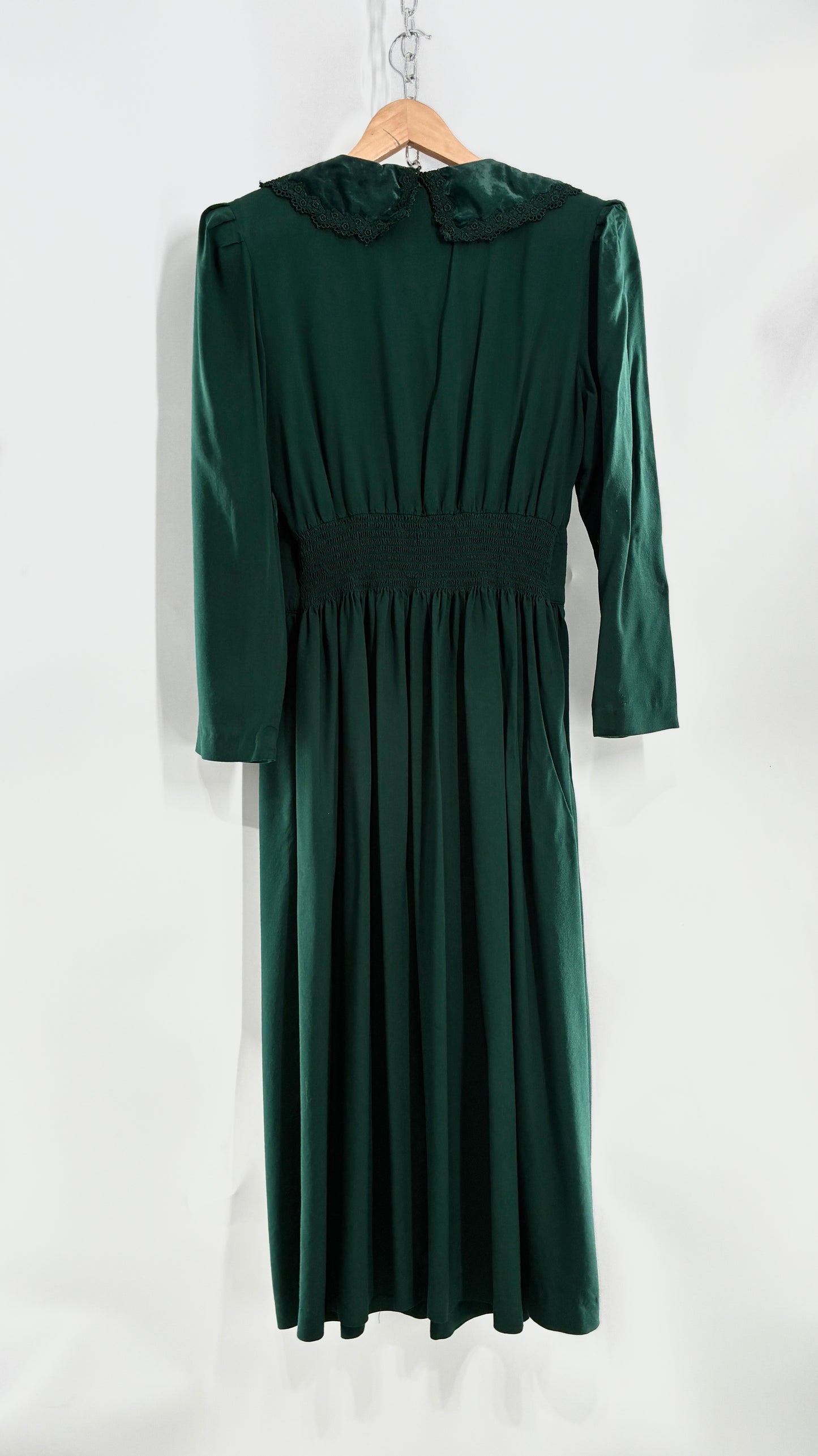 Vintage 1960s LG Star Forest Green Button Front, Velvet Collar Gown (10)