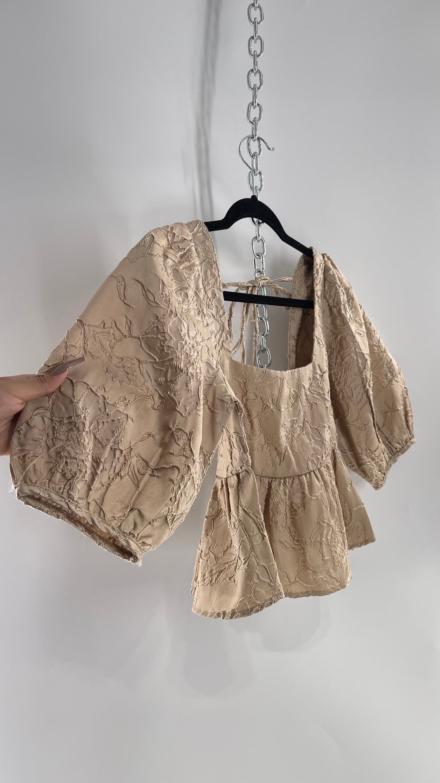 En Saison Free People Champagne Puff Sleeve Blouse Brocade (XS)