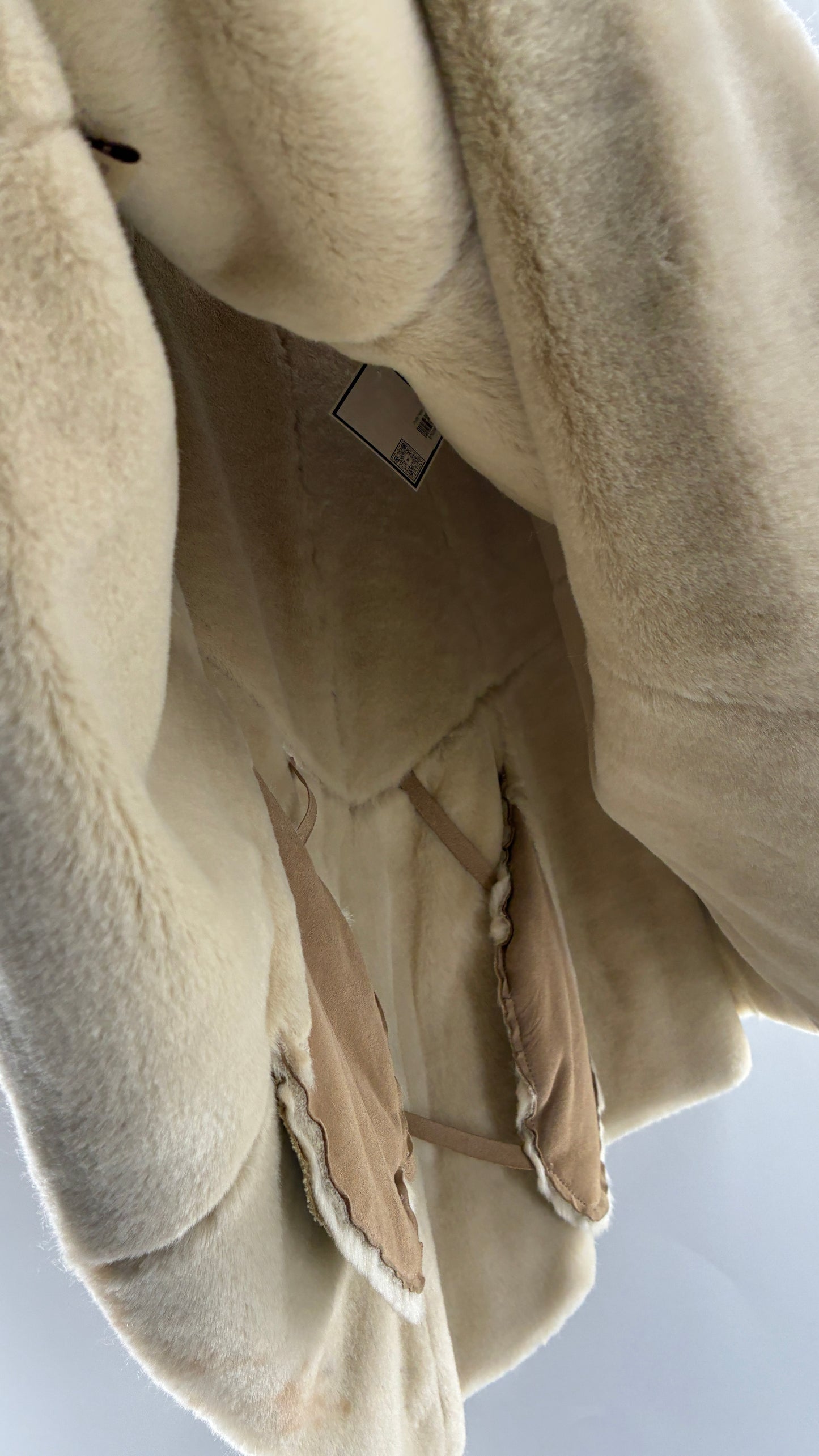 Vintage UGG Leather Mouton Poncho Cape (S/M)