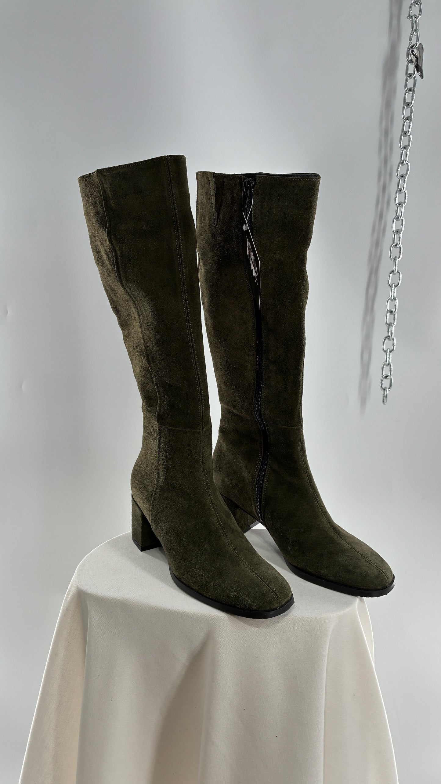 Vintage ERIC MICHAEL Olive Green Suede Boots Square Toe Knee High Boots (36)