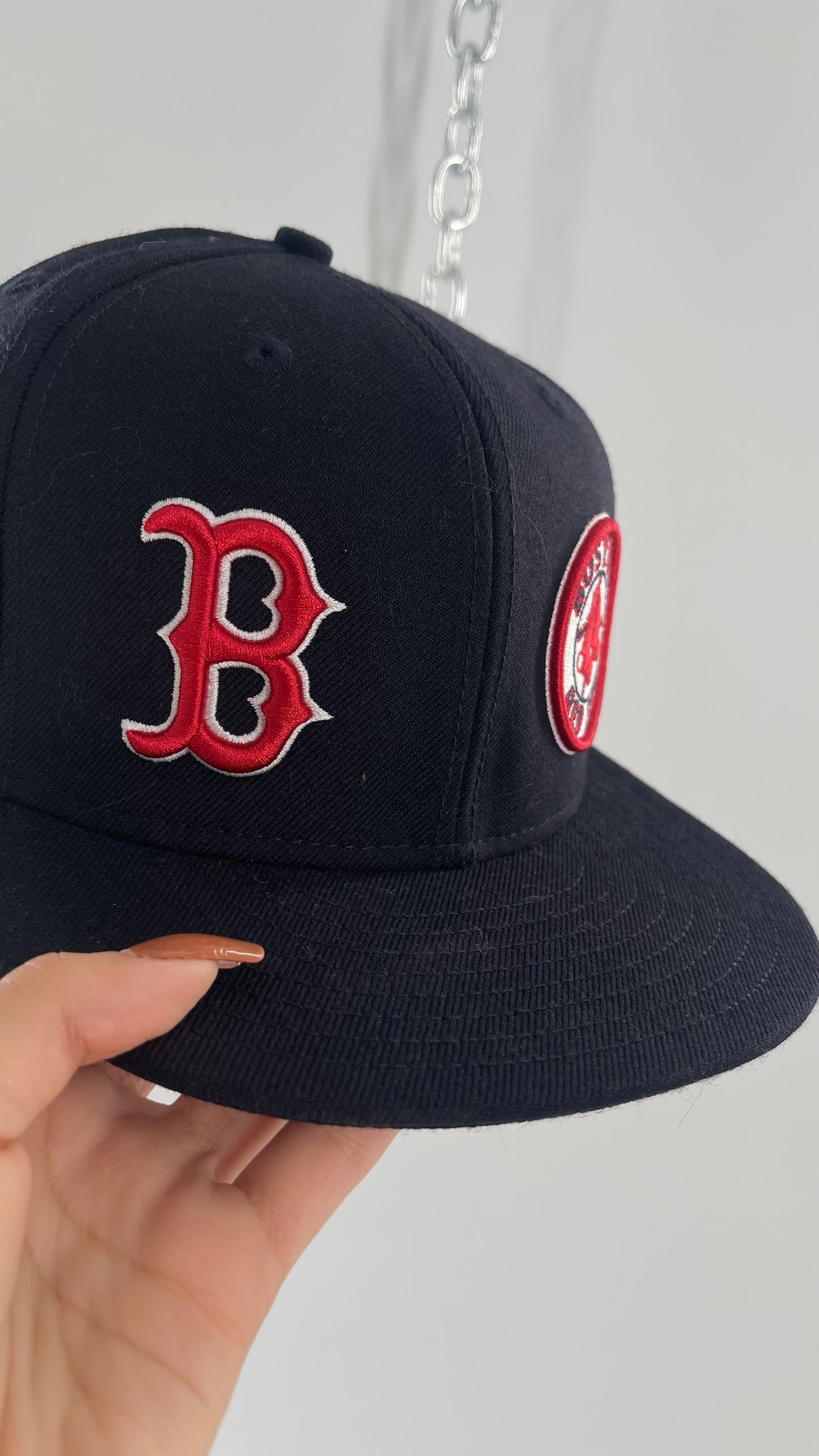 Vintage Embroidered Boston Red Sox Snap Back (7.5)