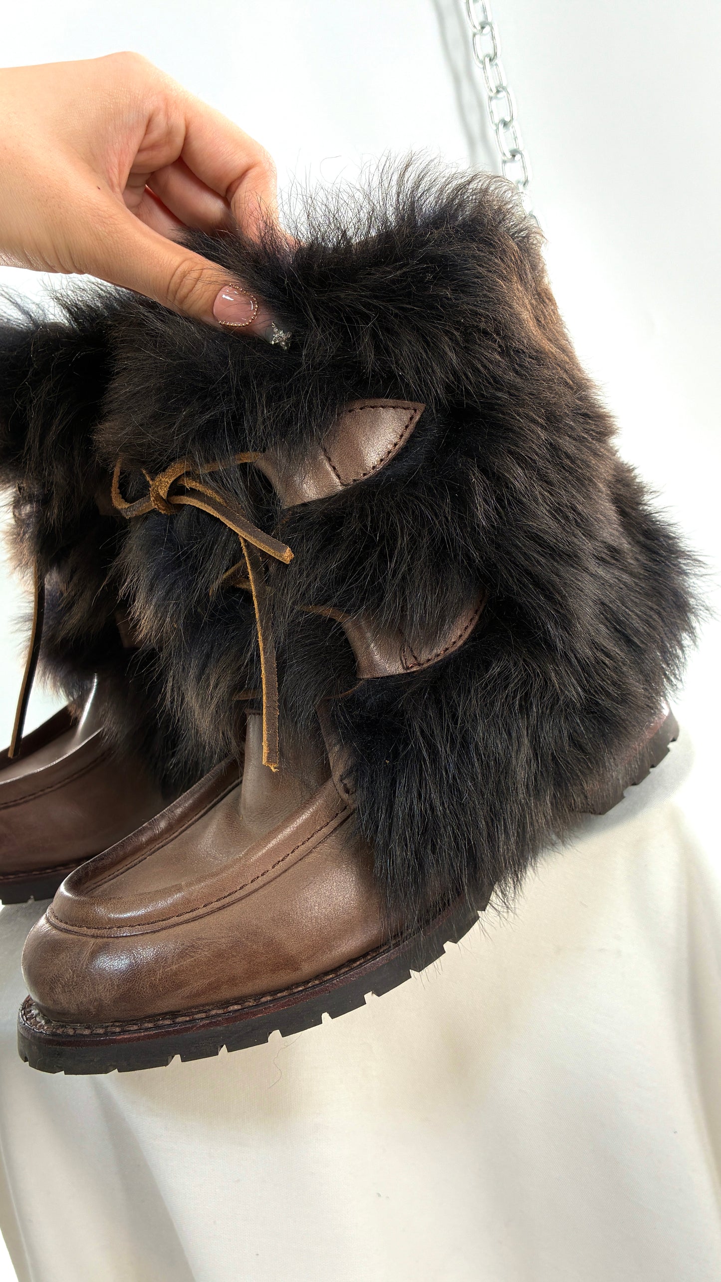 Vintage AERIN Apres Ski Brown Leather Boots with Genuine Fur and Shearling Lining (7)