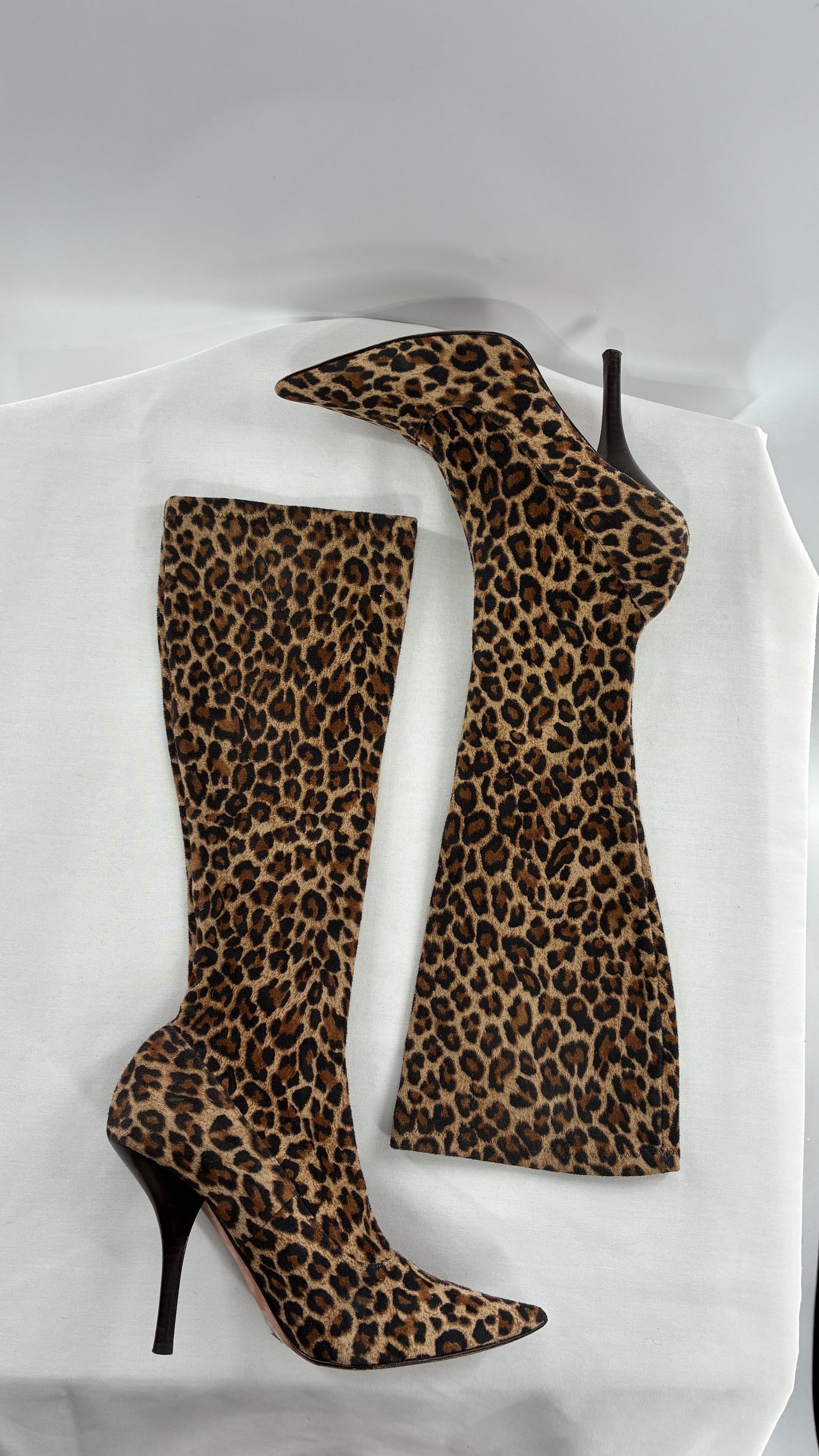 Vintage 1990s MARTINEZ VALERO  Cheetah Print, Pointed Toe, Skinny Heel Knee High Boots (8)