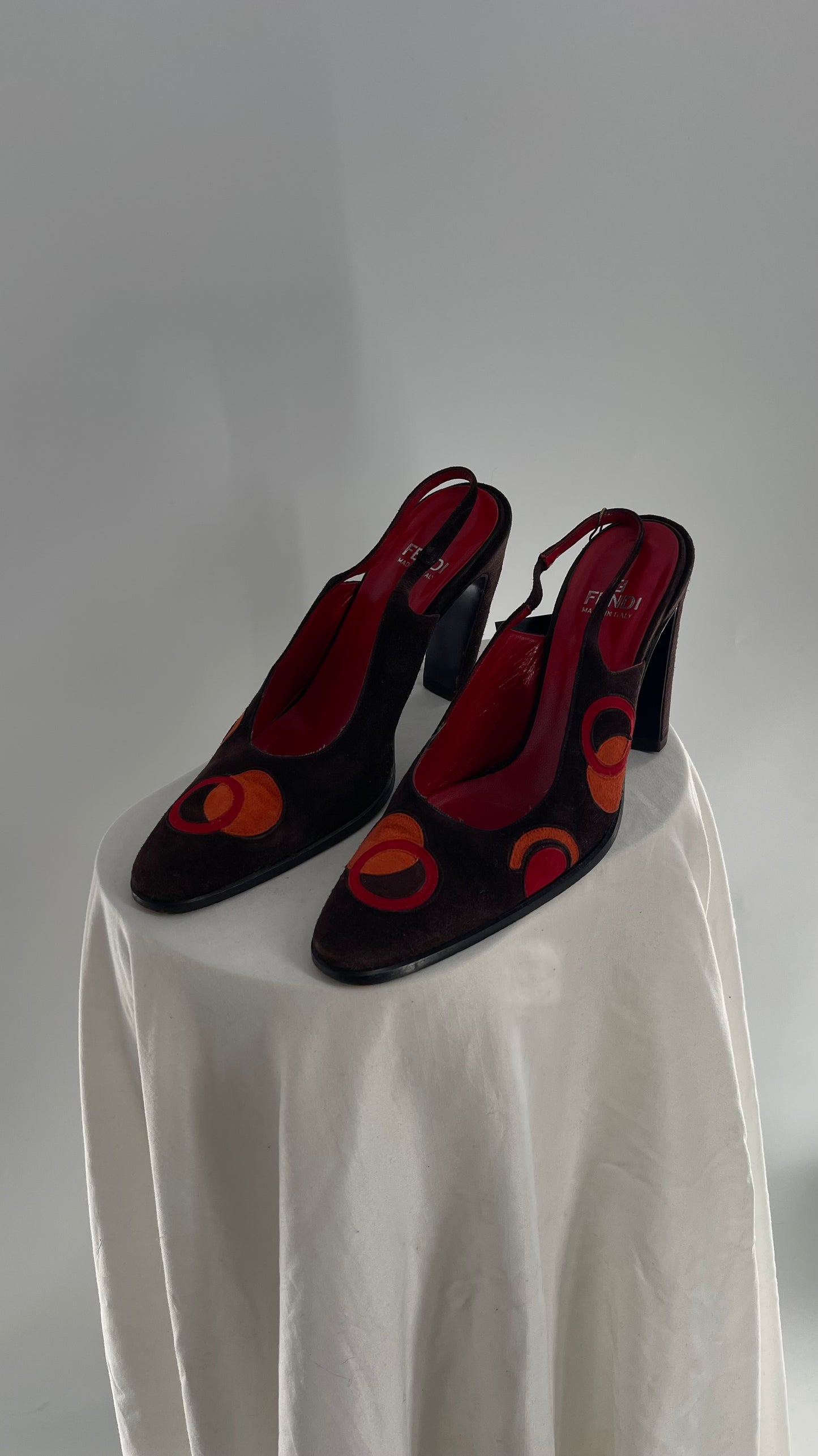 Vintage 1980s FENDI Brown Suede Leather Heel with Abstract Orange/Red Circles and Curved Heel (8)