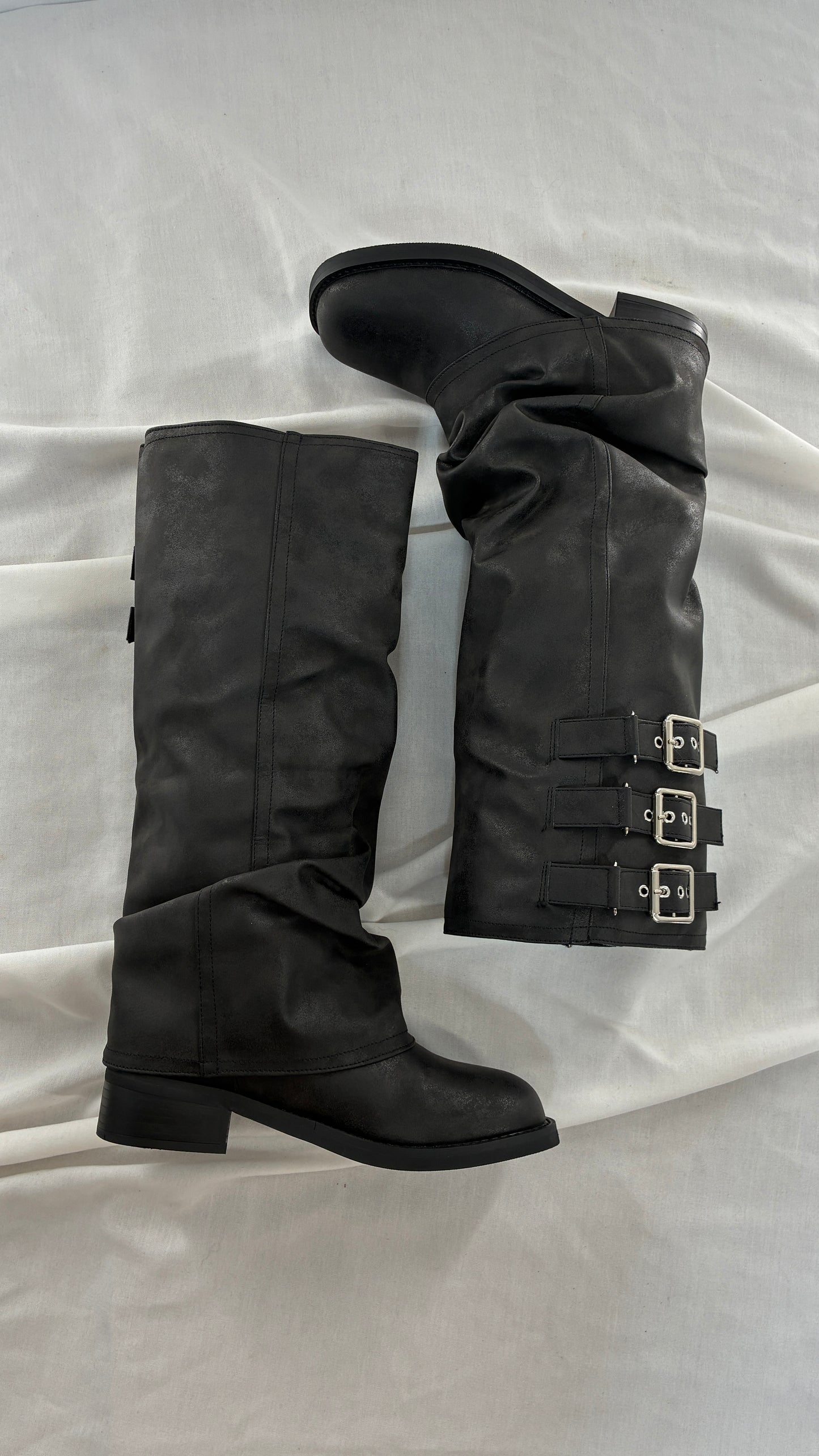 Square Toe Stacked Moto Boot (7.5)