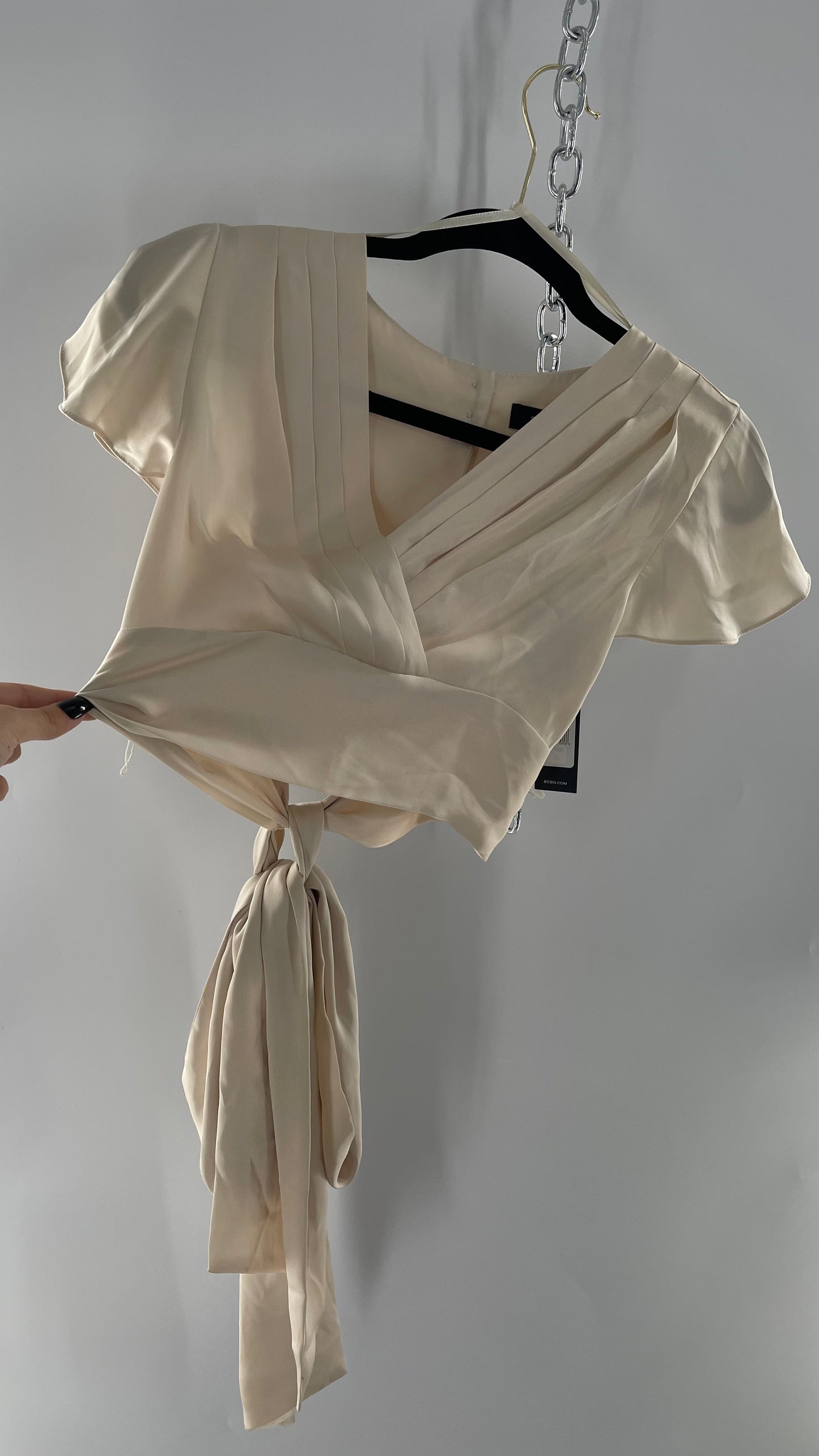 BCBGMAXAZRIA Off White Ivory Satin Tie Around Waist Cropped Blouse with Button Back and Tags Attached (XXS)