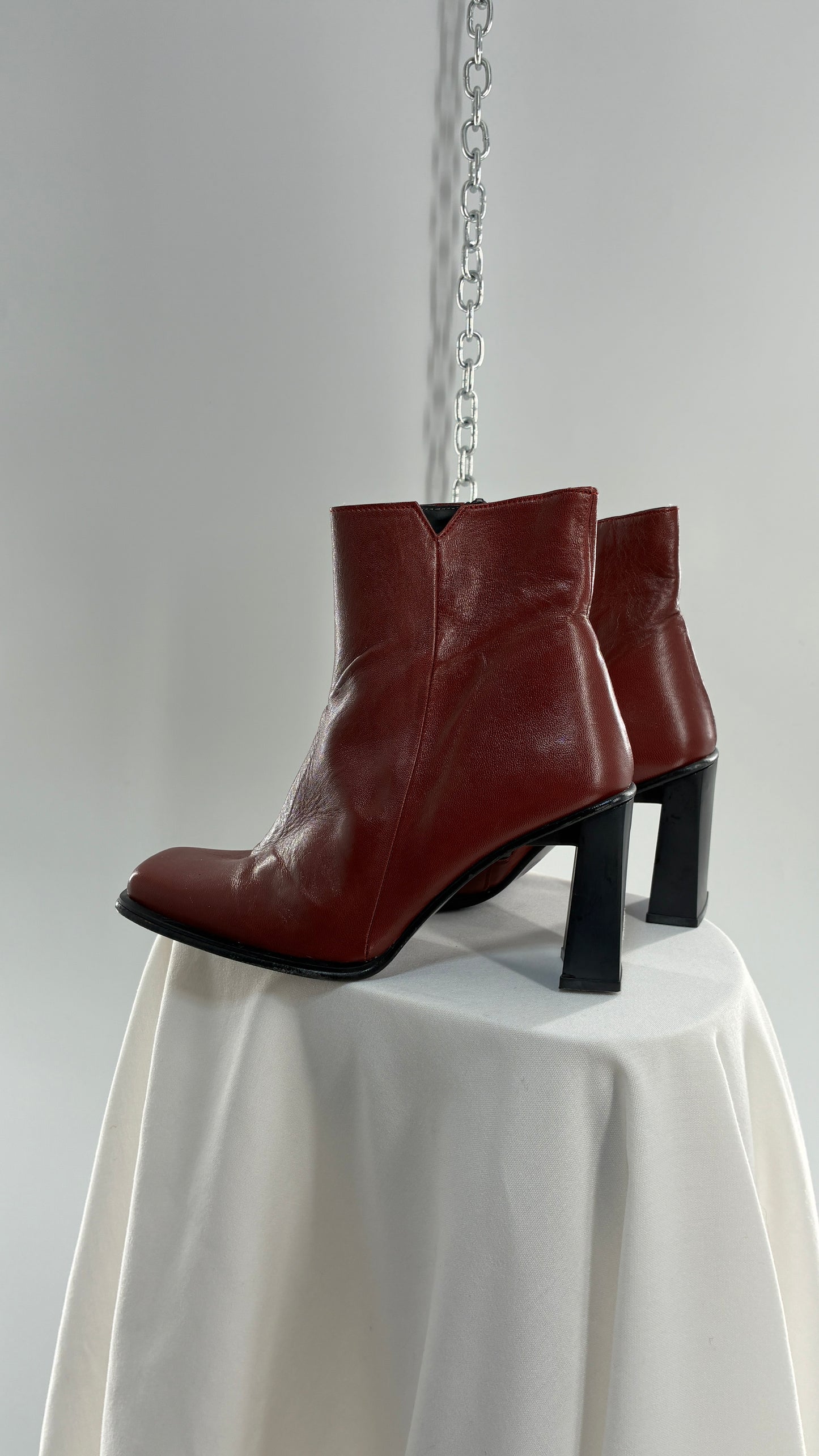 Vintage APARATUS BOOTS Red Genuine Leather Square Toe, Square Heel Boots with Purple Sole (38)