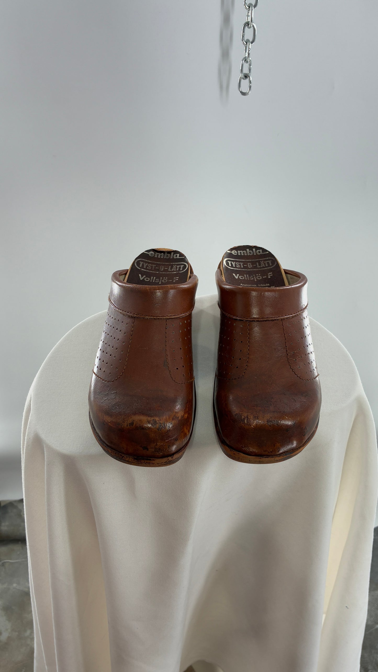 Vintage EMBLA 1970s Brown Leather, Wooden Clogs (37)