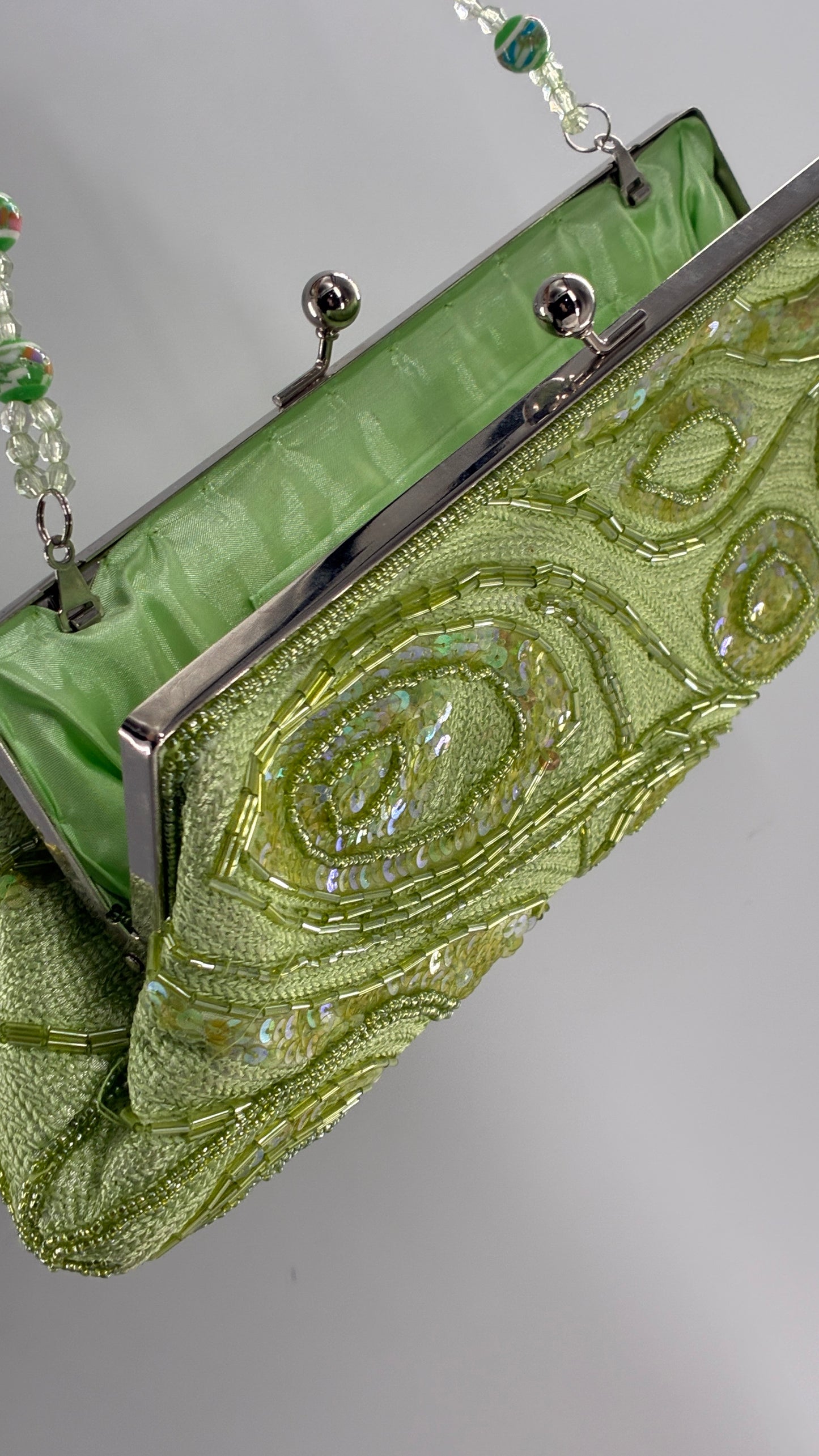 Vintage 1990s Light Green Knit Shoulder Purse with Sequins and Beaded Details