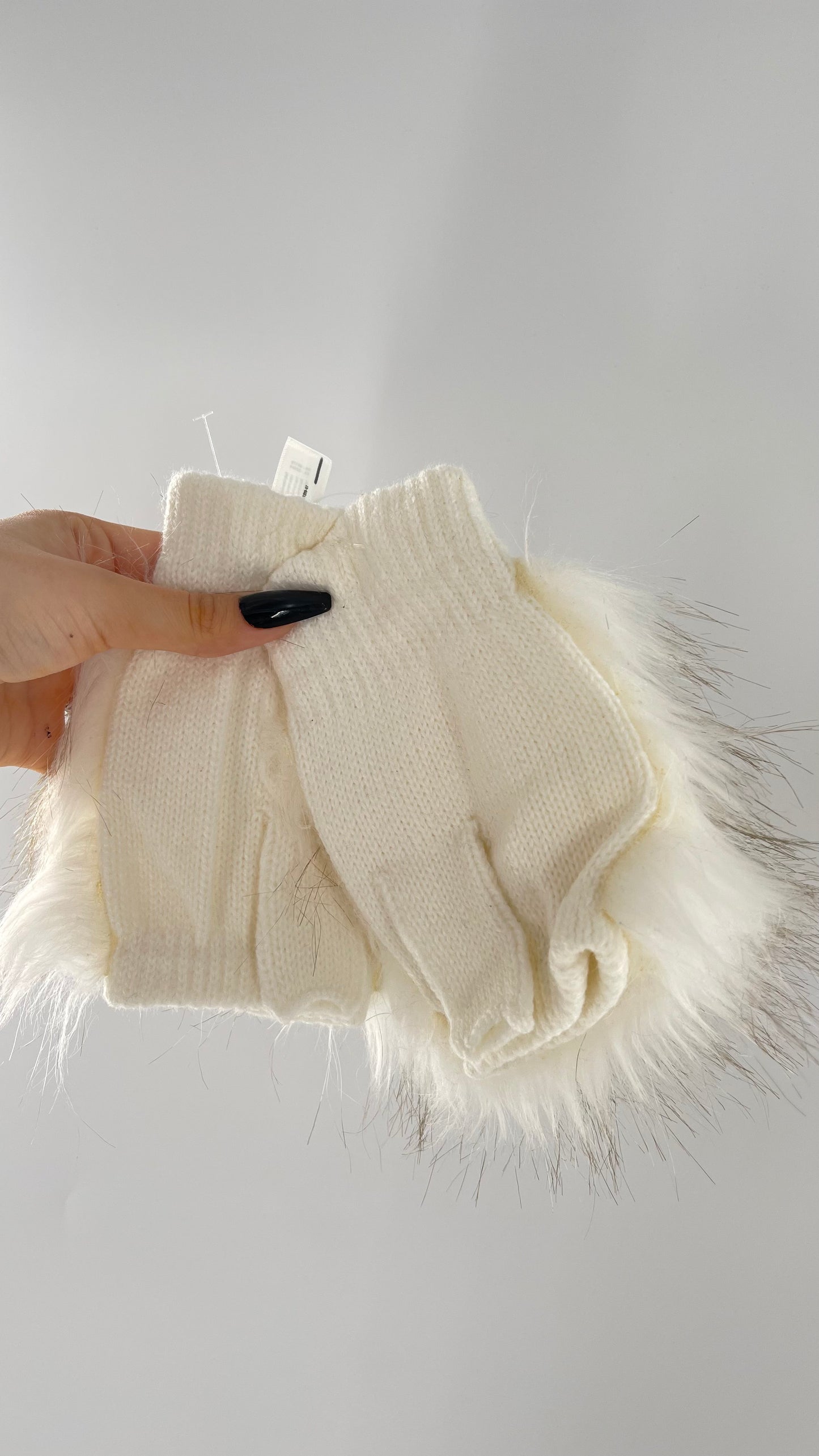 Anthropologie White Faux Fur Fingerless Gloves