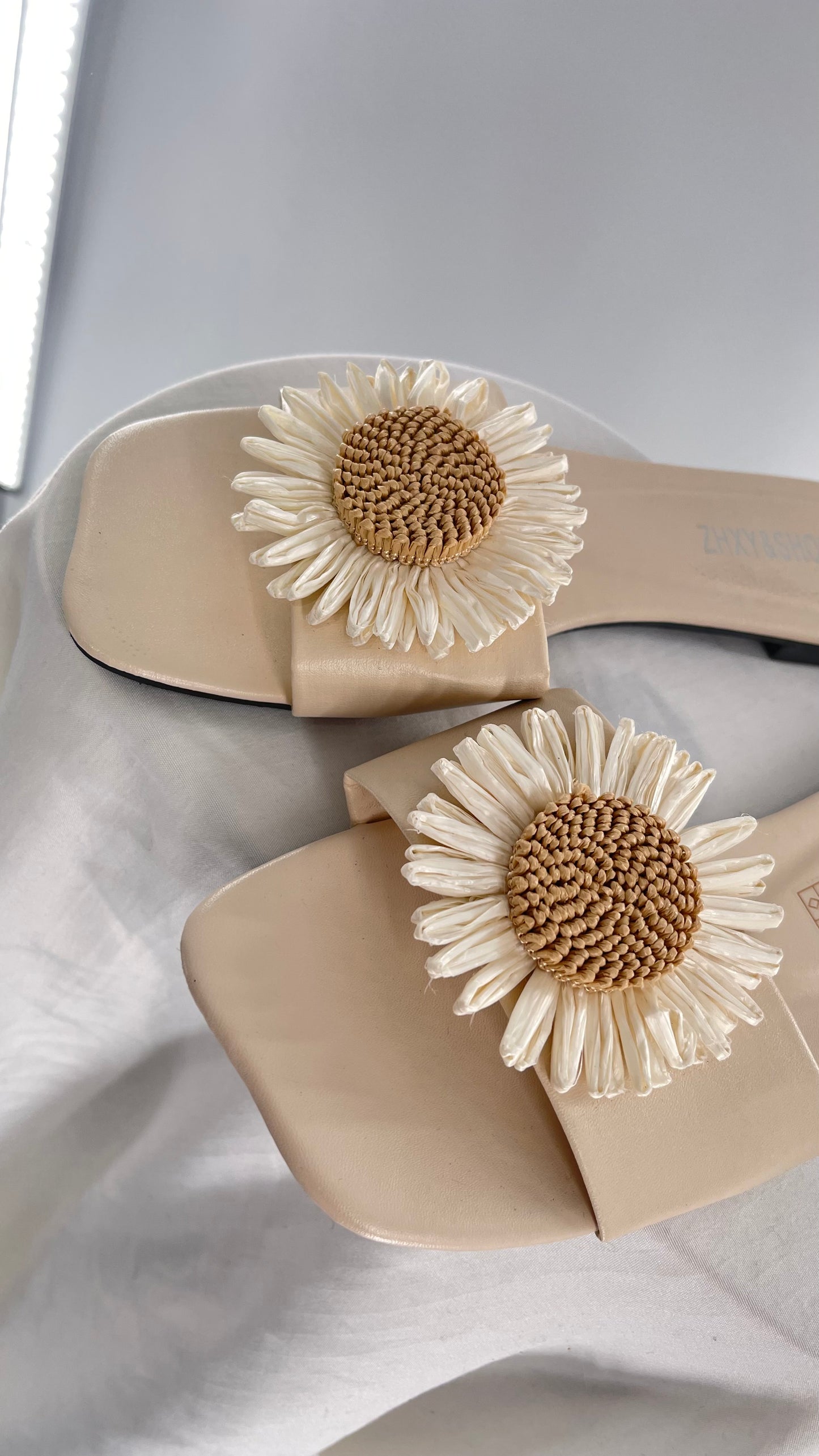 Neutral Beige Square Toe Flower Flats (39)