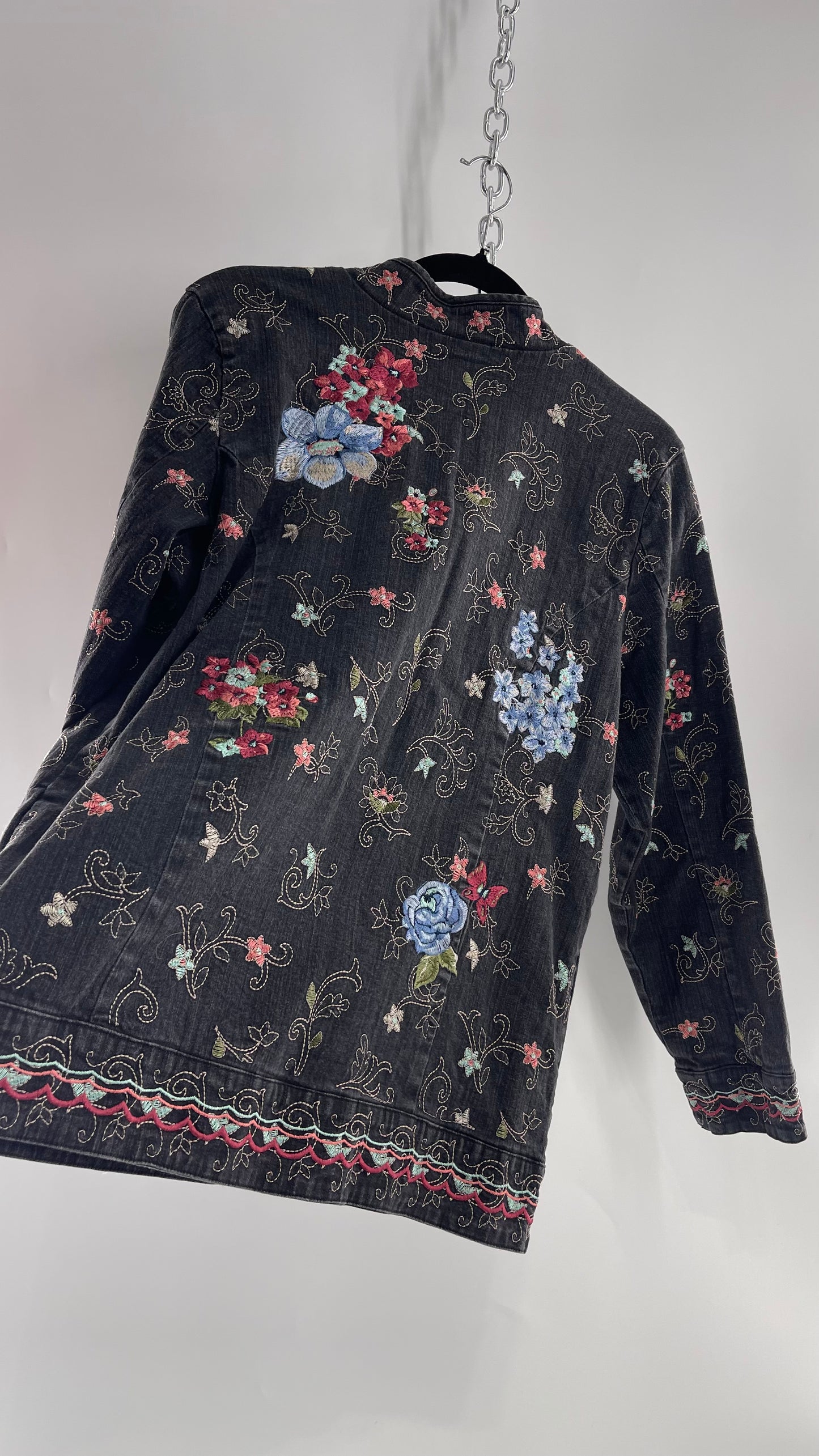 Vintage Gray Denim&Co Jacket Covered in Embroidered Florals (Medium)