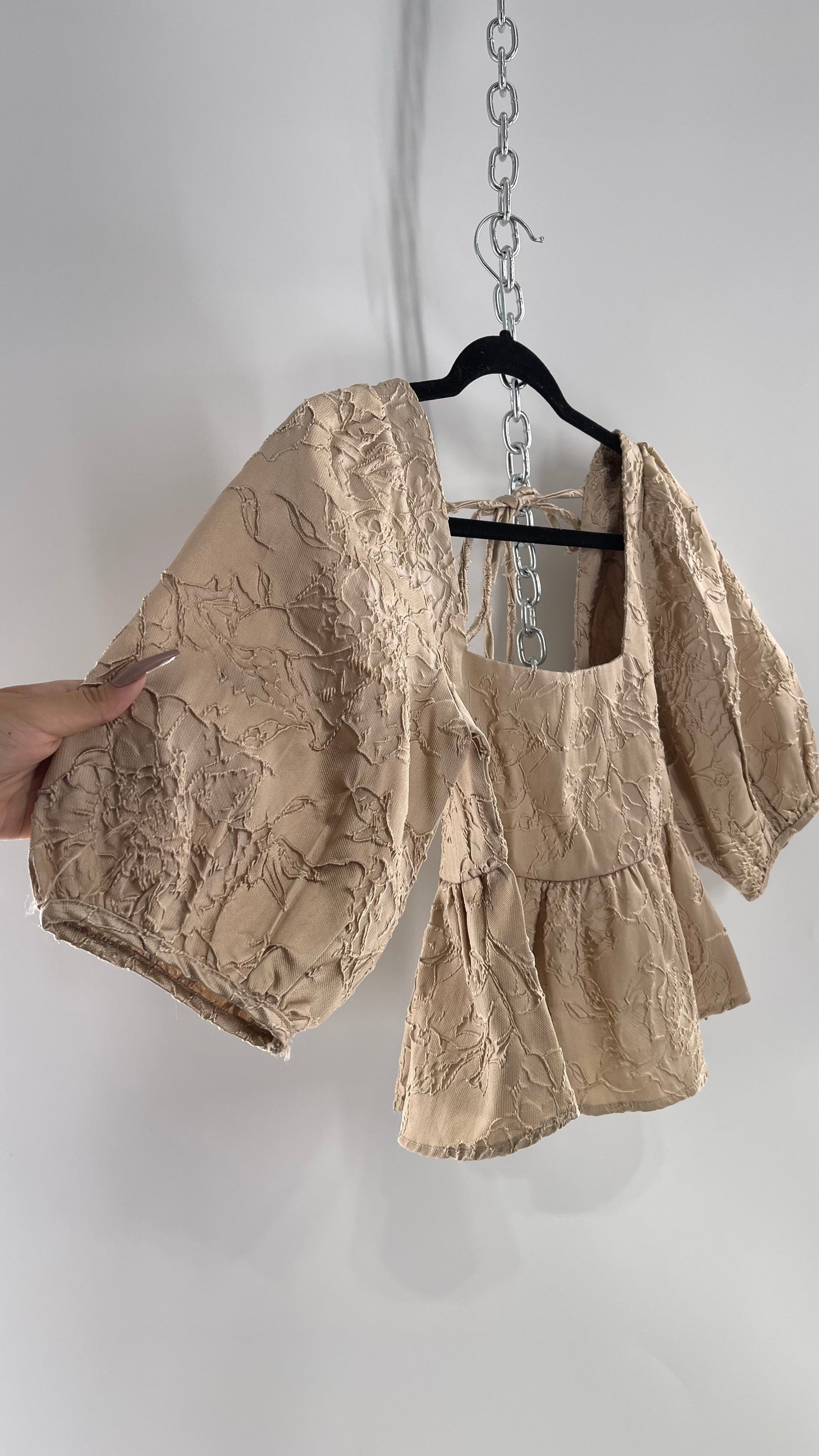 En Saison Free People Champagne Puff Sleeve Blouse Brocade (XS)