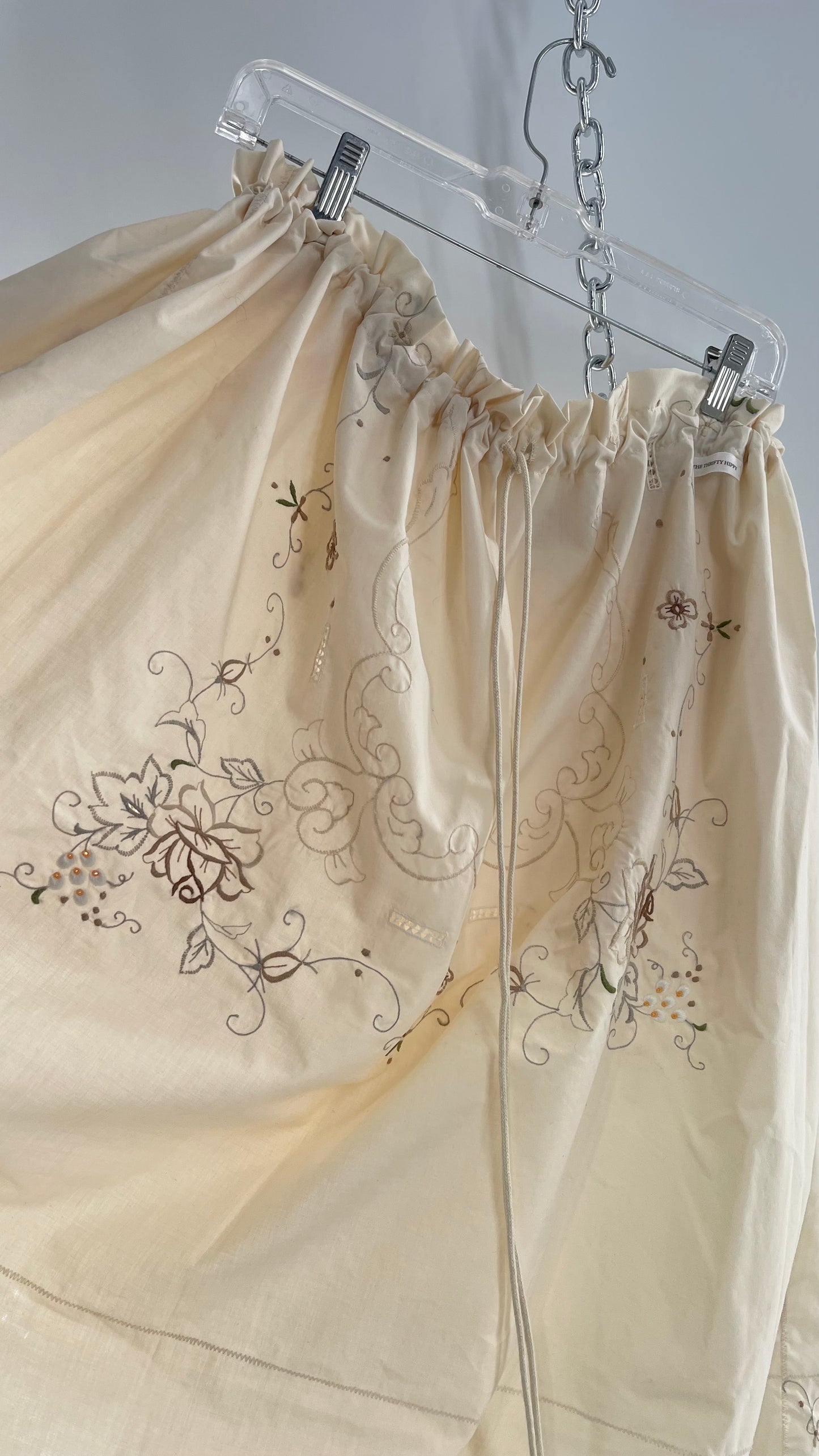 Custom Handmade Vintage Embroidered Off White Soirée Skirt (One Size)