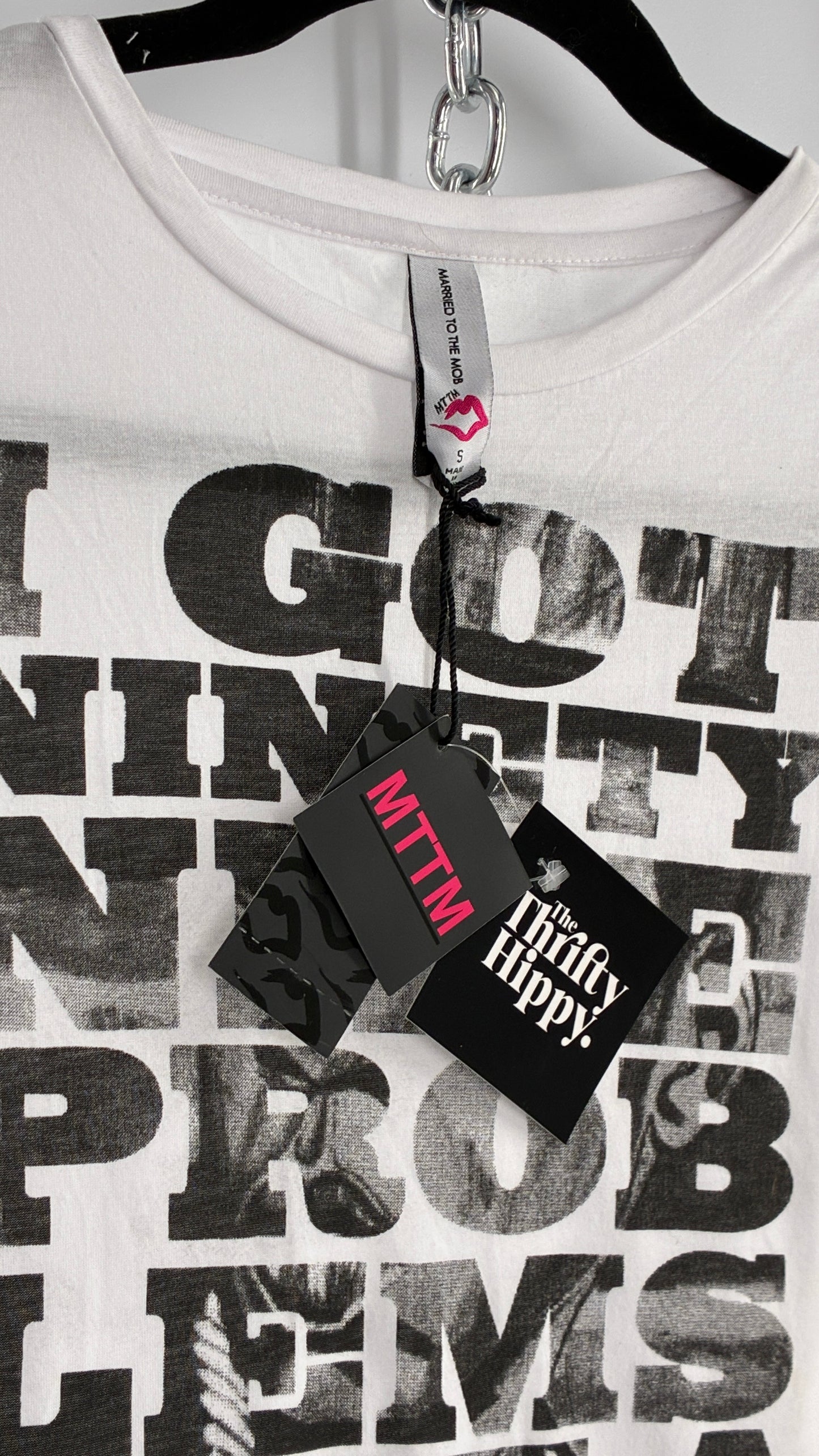 Vintage MARRIED TO THE MOB “I got 99 Problems But a Dude Ain’t One” White (Small)