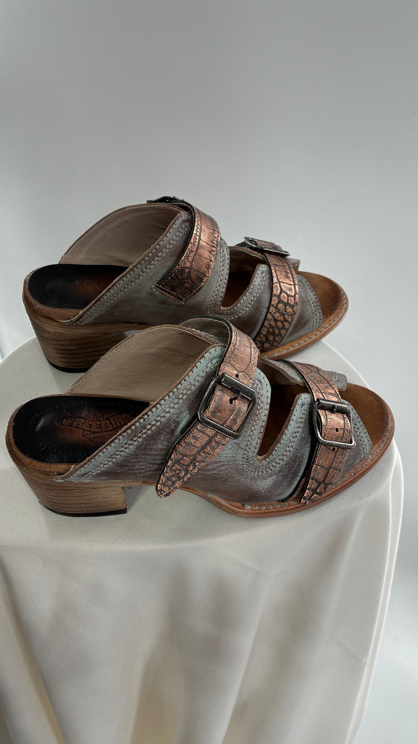 Free Bird Caprice Leather Sandal with Bronze Embossed Straps and Stamped Sole Made in Mexico (7)